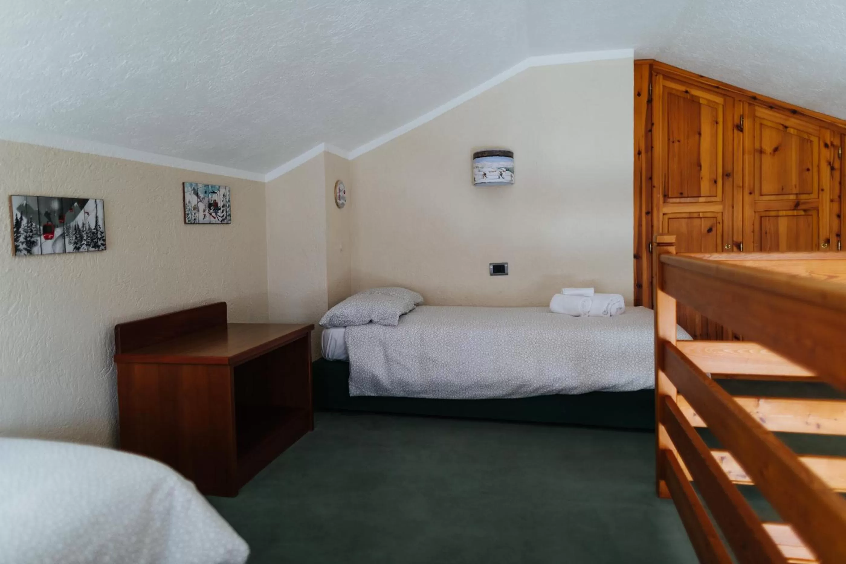 Bed in Hotel Walser Courmayeur