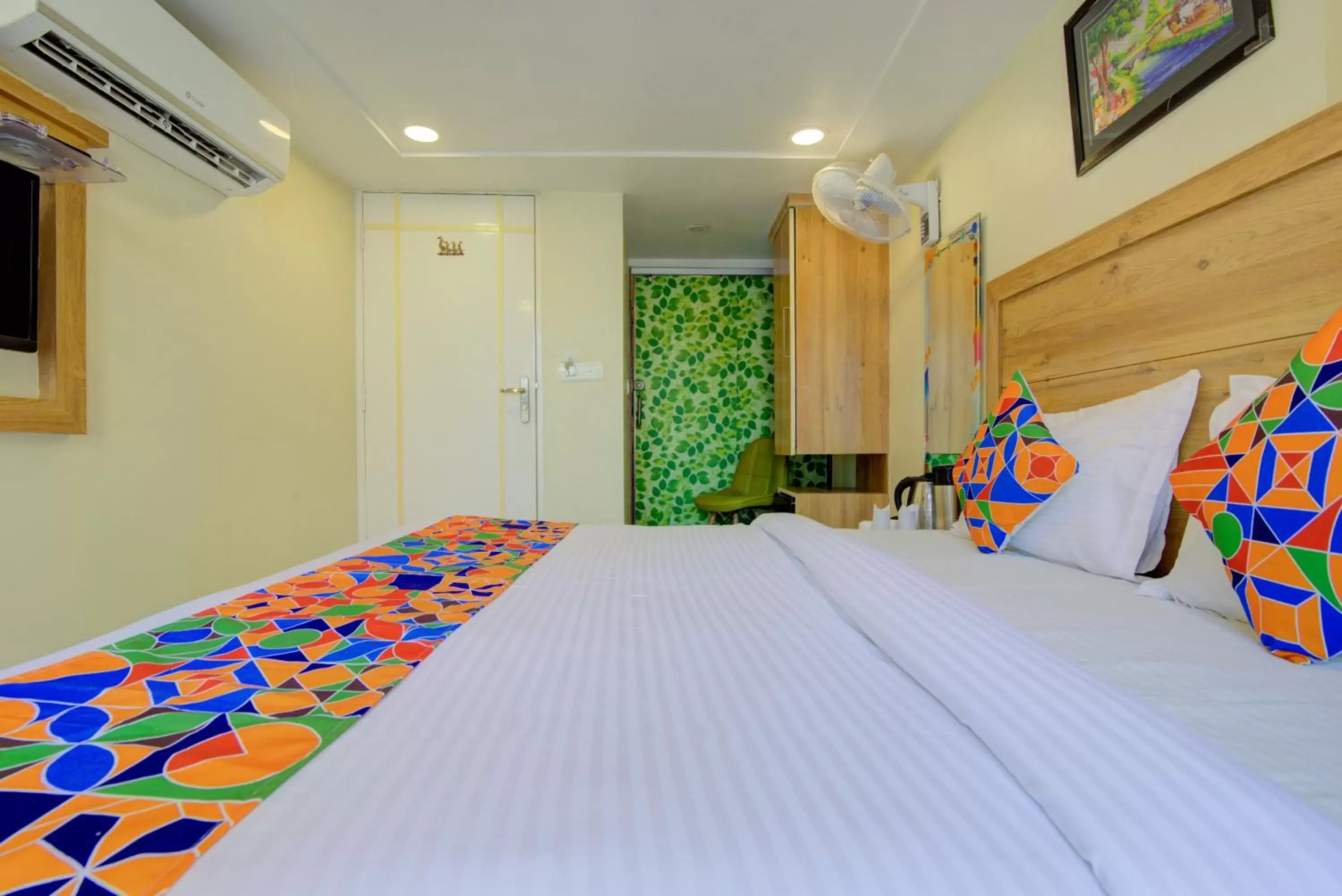 Bedroom in Hotel Kaushal Palace Bedroom in Hotel Kaushal Palace