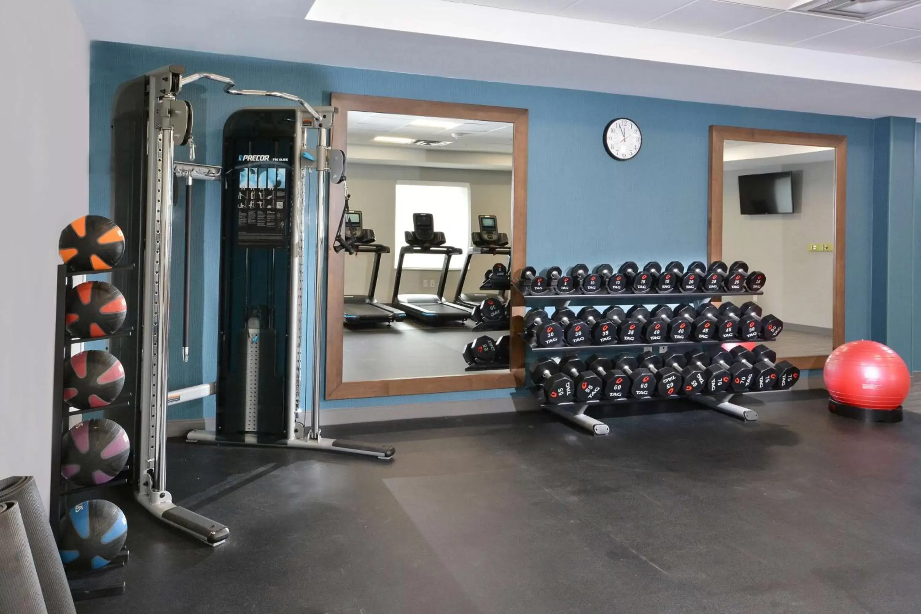 Fitness centre/facilities, Fitness Center/Facilities in Hampton Inn & Suites Charlotte North I 485