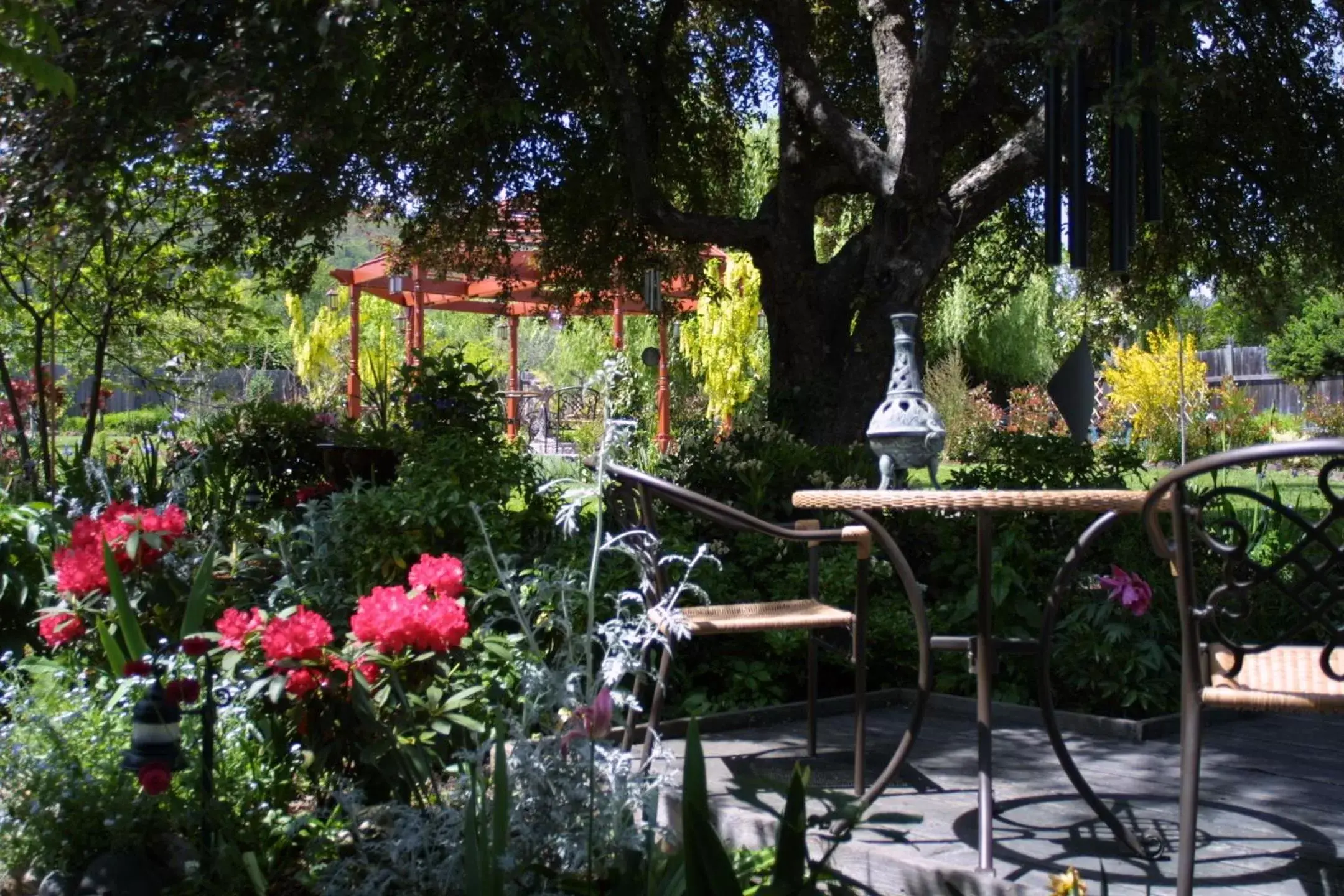 Patio in Arden Forest Inn Patio in Arden Forest Inn