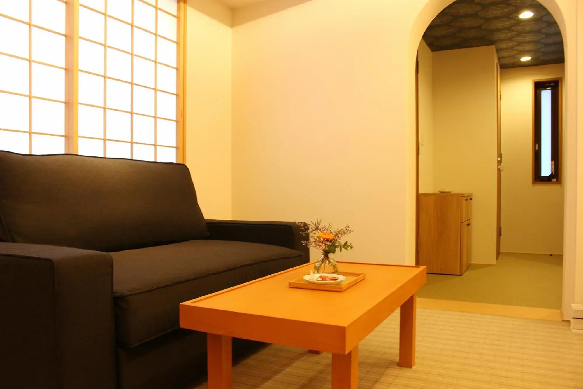 Living room, Seating Area in Hachi Inn