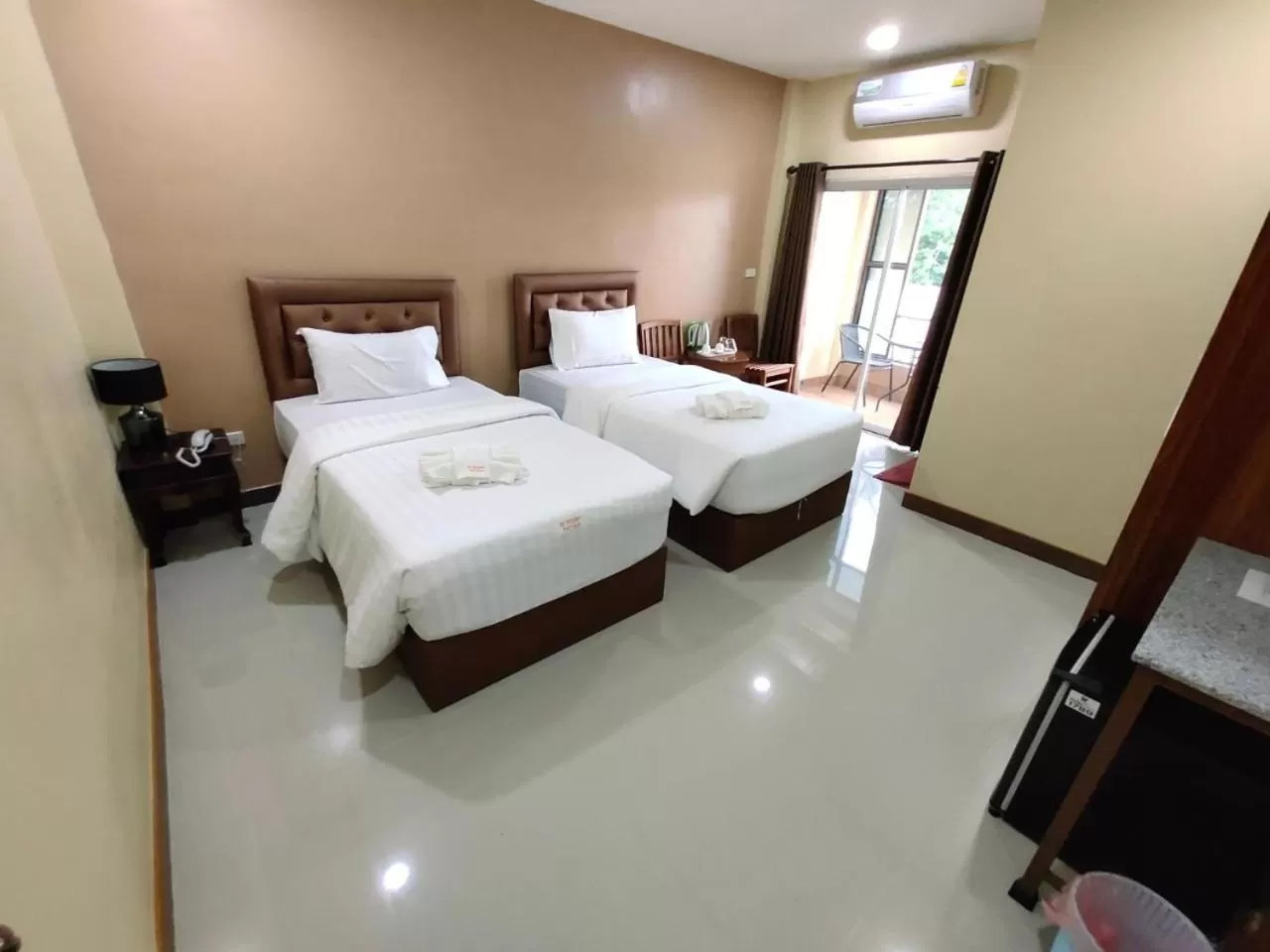 Photo of the whole room, Bed in SK Resort Pattaya