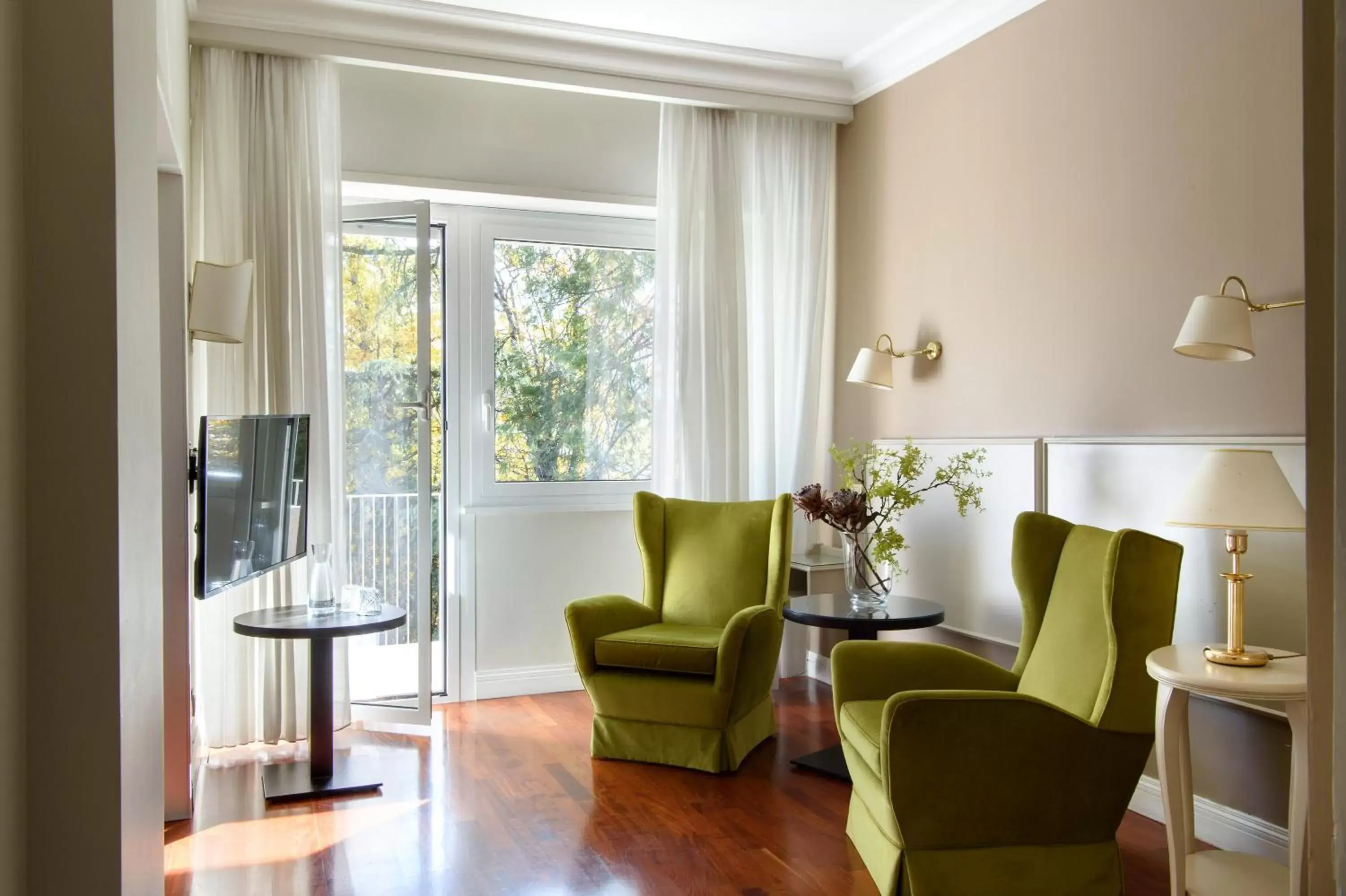 Bedroom, Seating Area in Silva Hotel Splendid