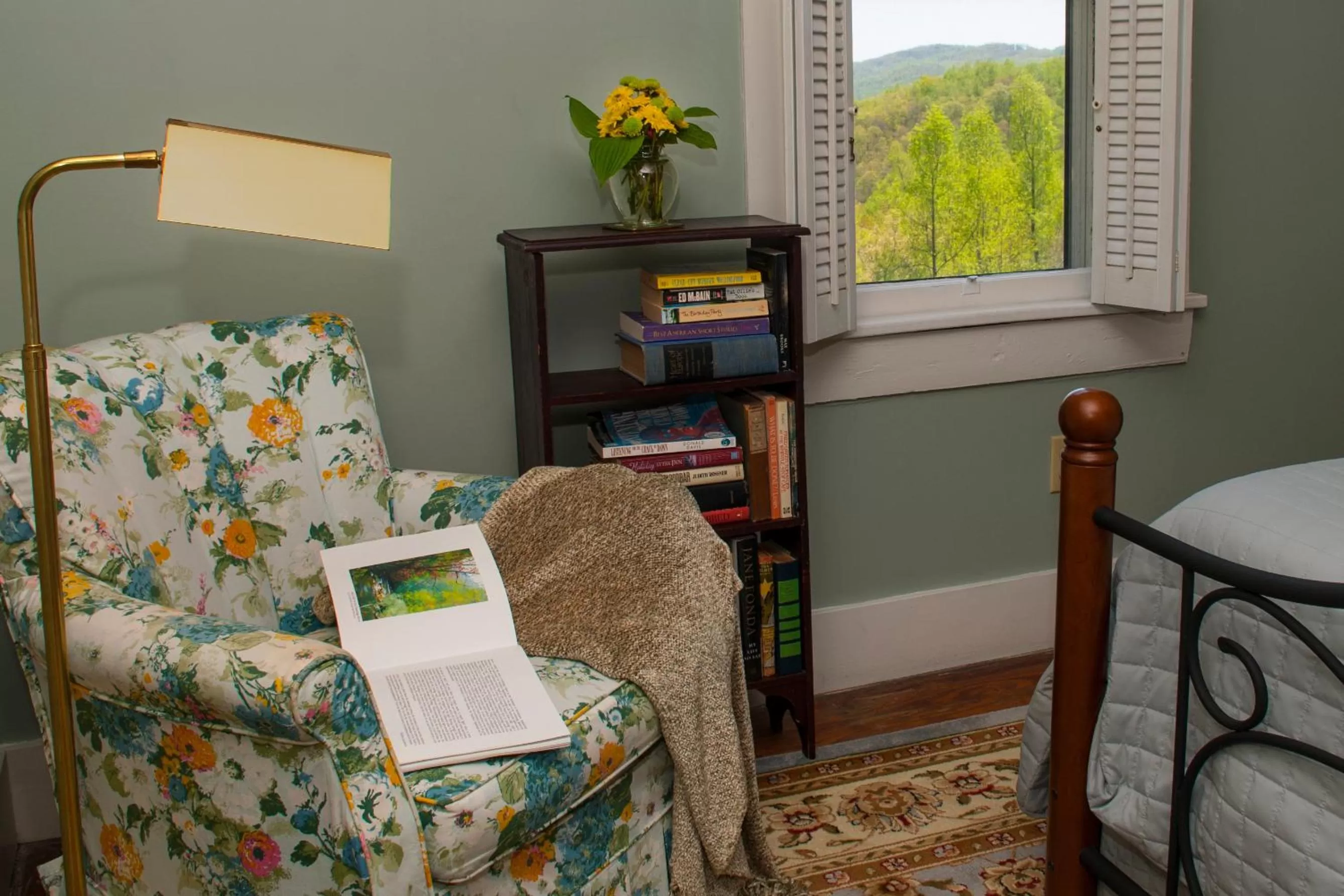 Seating Area in Orchard Inn