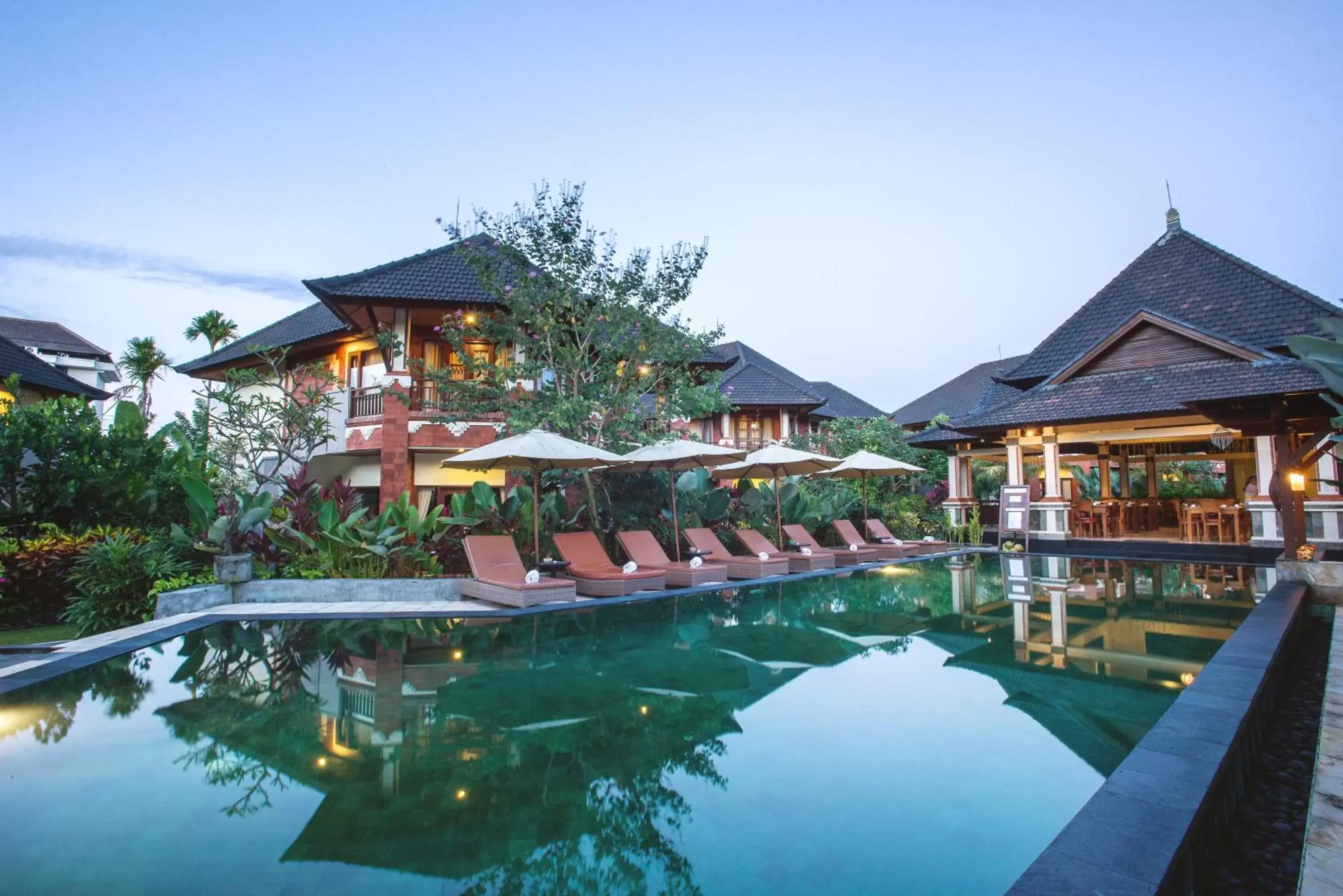 Swimming Pool in Rama Phala Resort & Spa