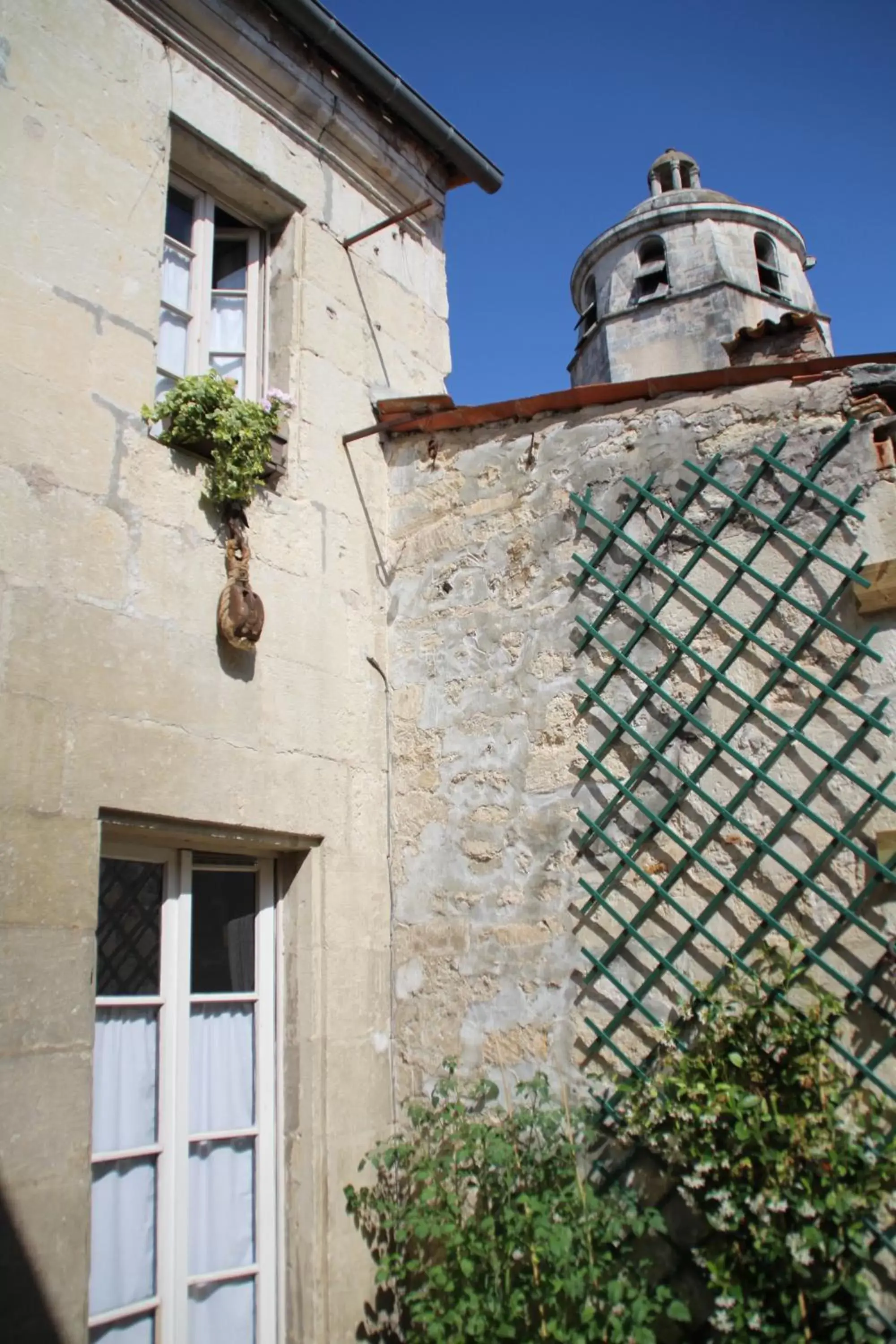 Landmark view, Property Building in Une Chambre en Ville