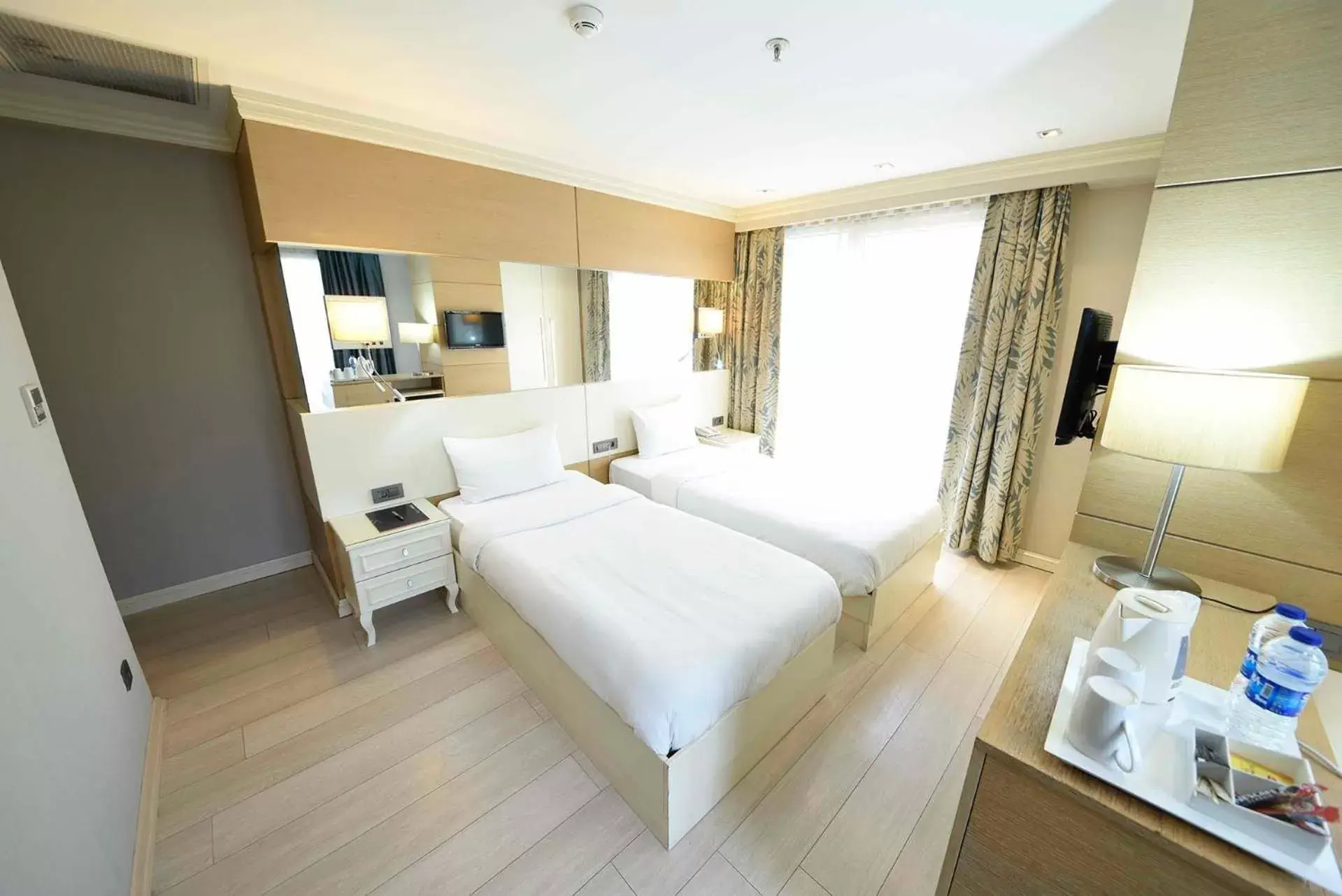 Bed in Hotel Le Mirage Bed in Hotel Le Mirage