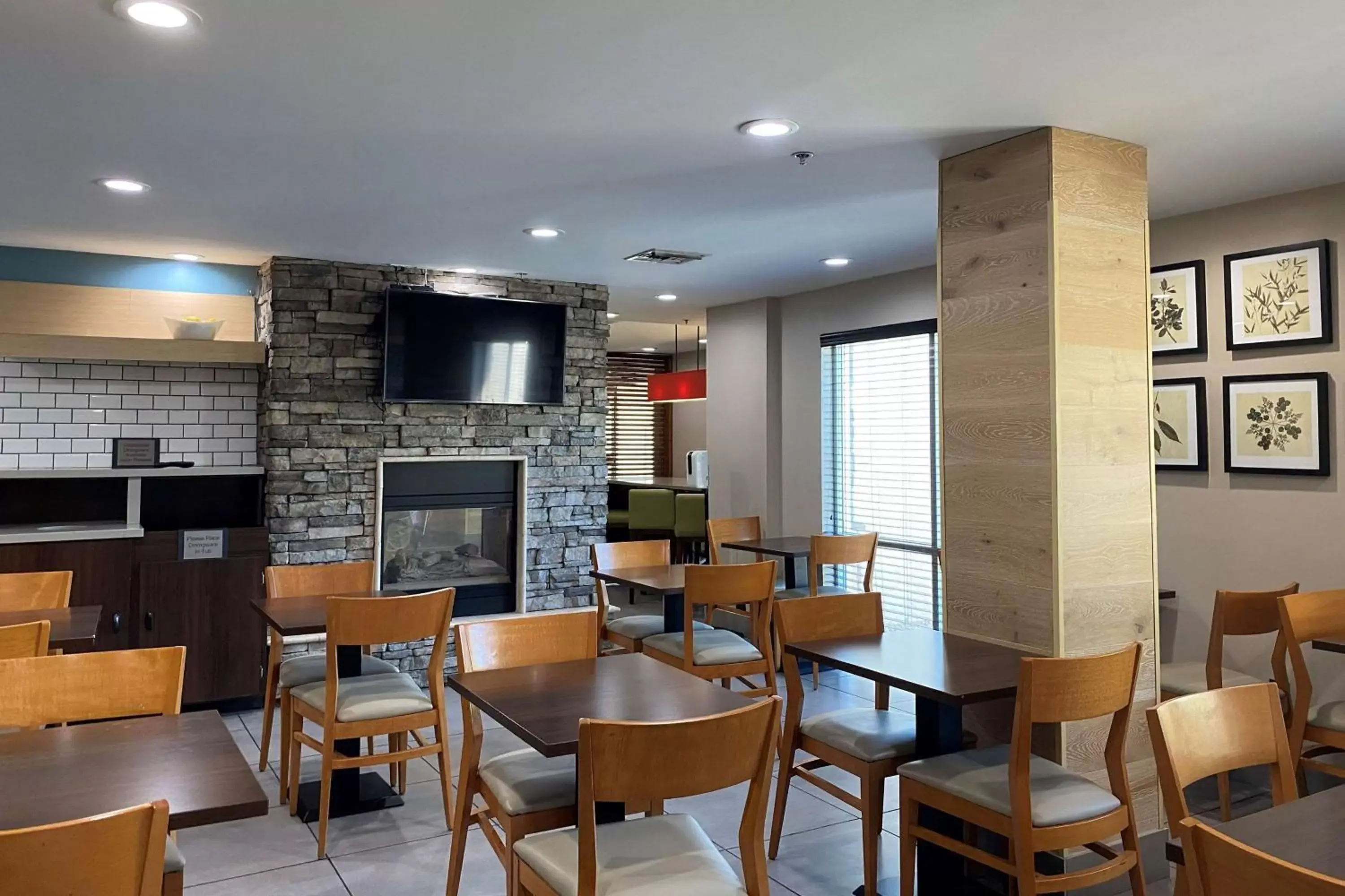 Restaurant/places to eat in Wingate by Wyndham Chandler Phoenix Restaurant/places to eat in Wingate by Wyndham Chandler Phoenix