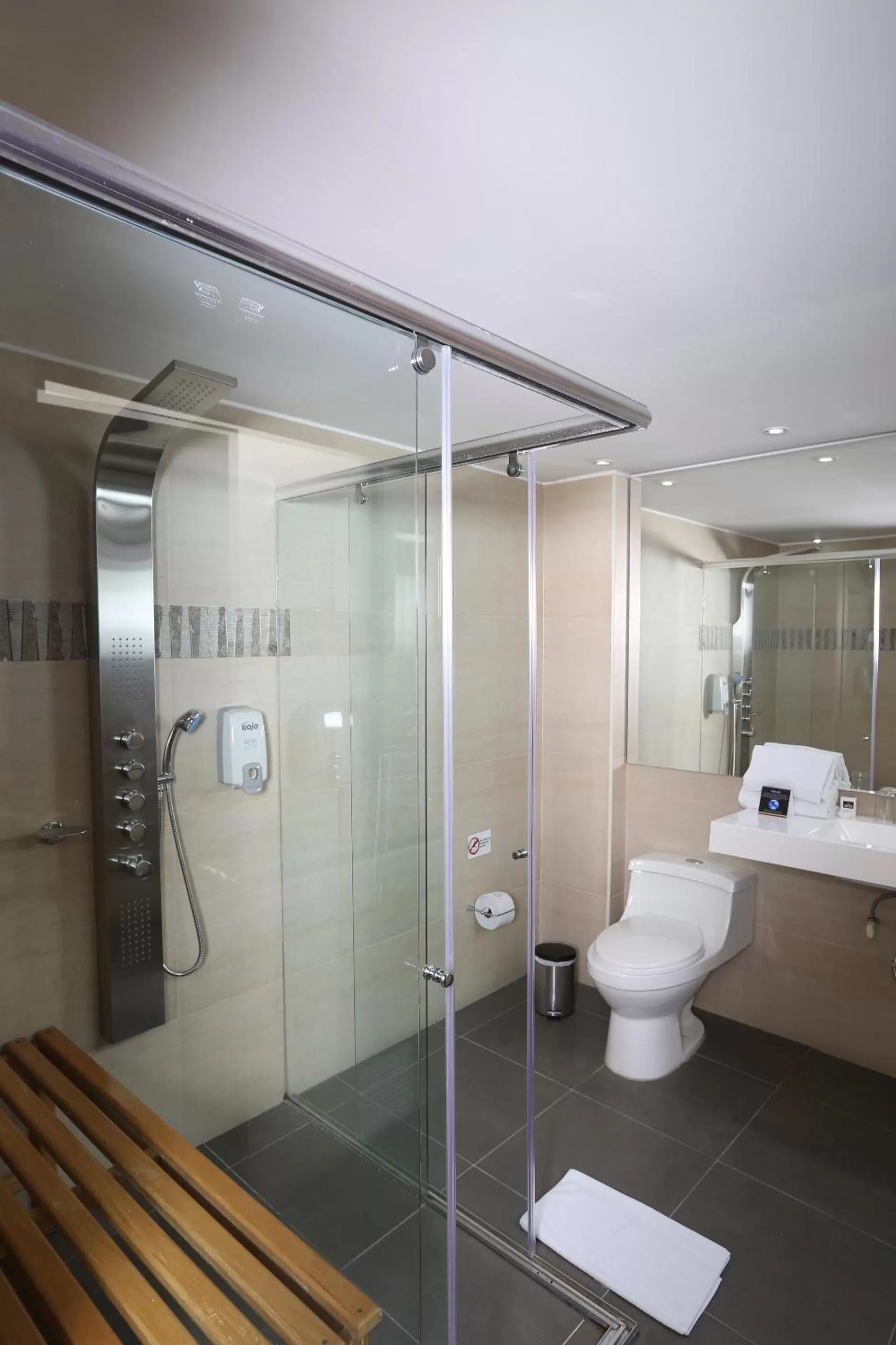 Bathroom in Suites 109 GH Usaquén