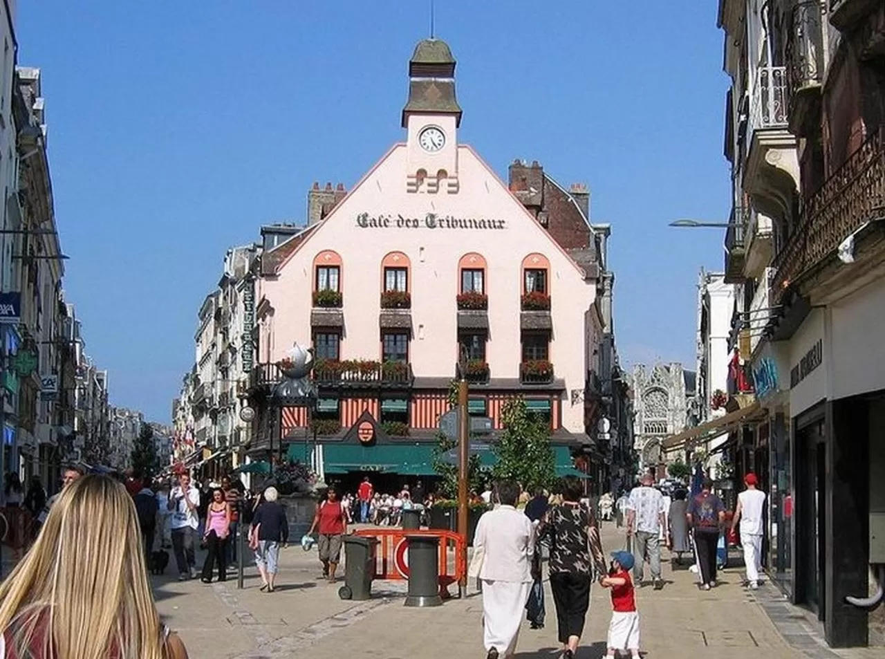 Nearby landmark in Appartement 1 chambre, 2éme étage - DIEPPE