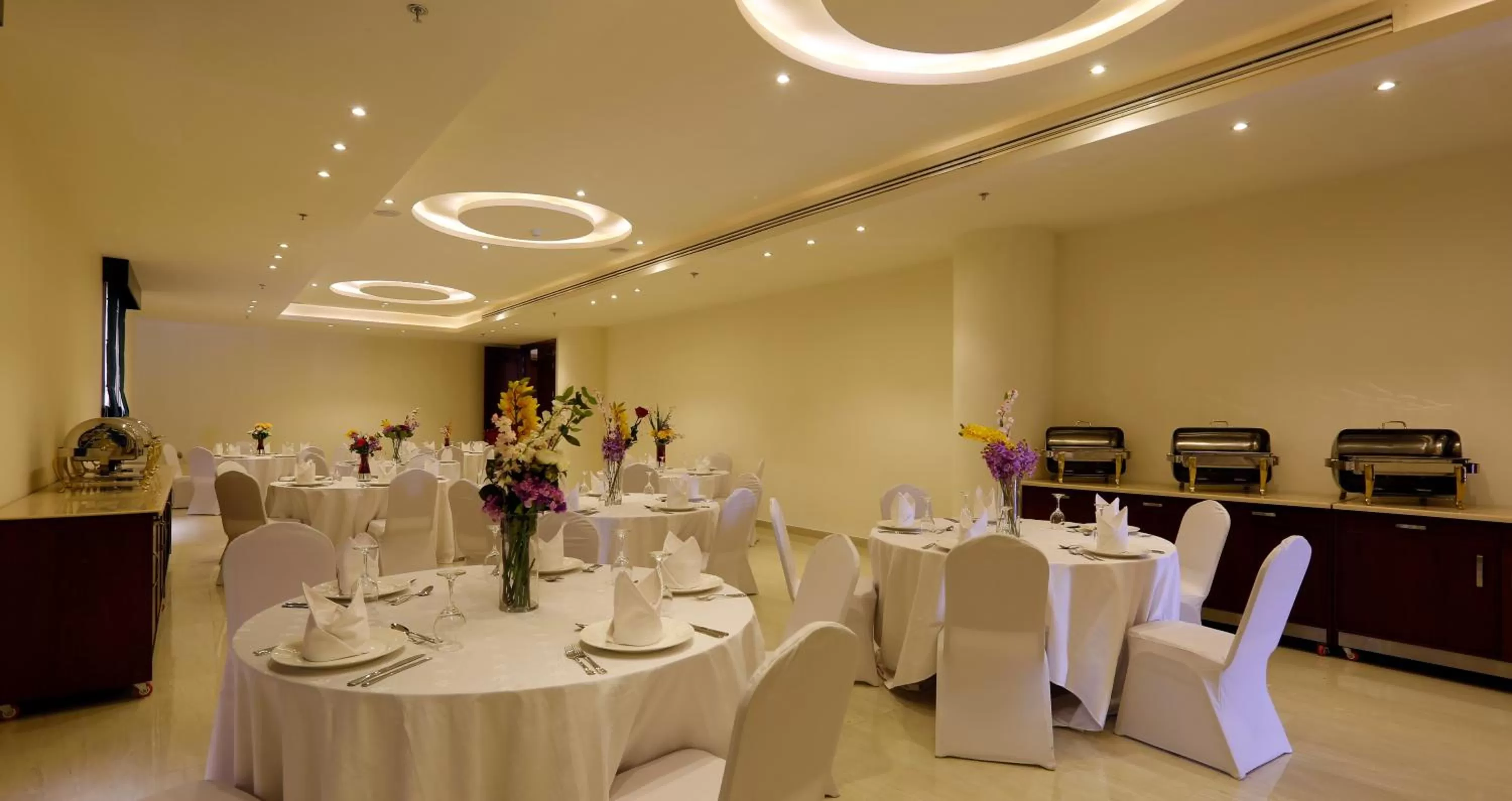 Banquet/Function facilities in Innyar Hotel
