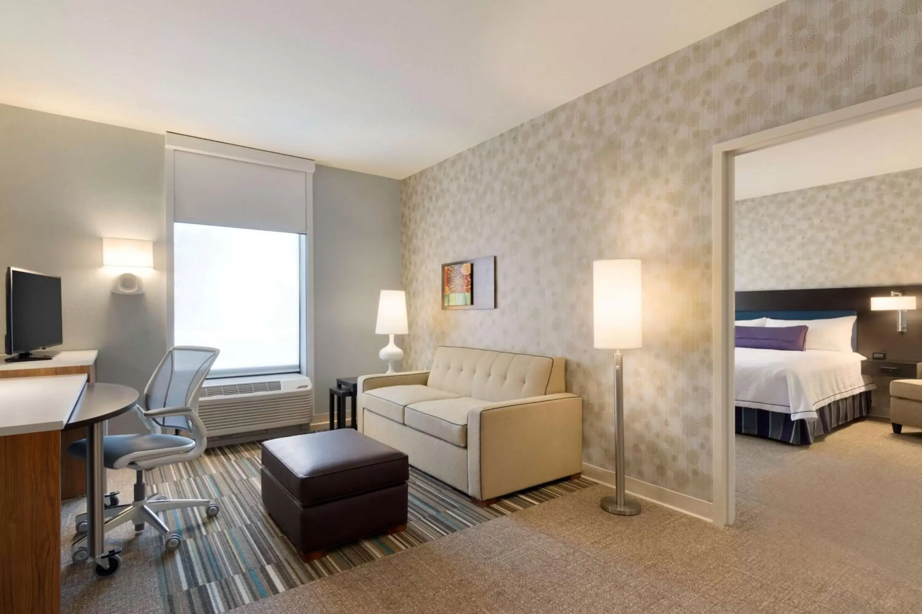 Living room, Bed in Home2 Suites by Hilton Denver/Highlands Ranch