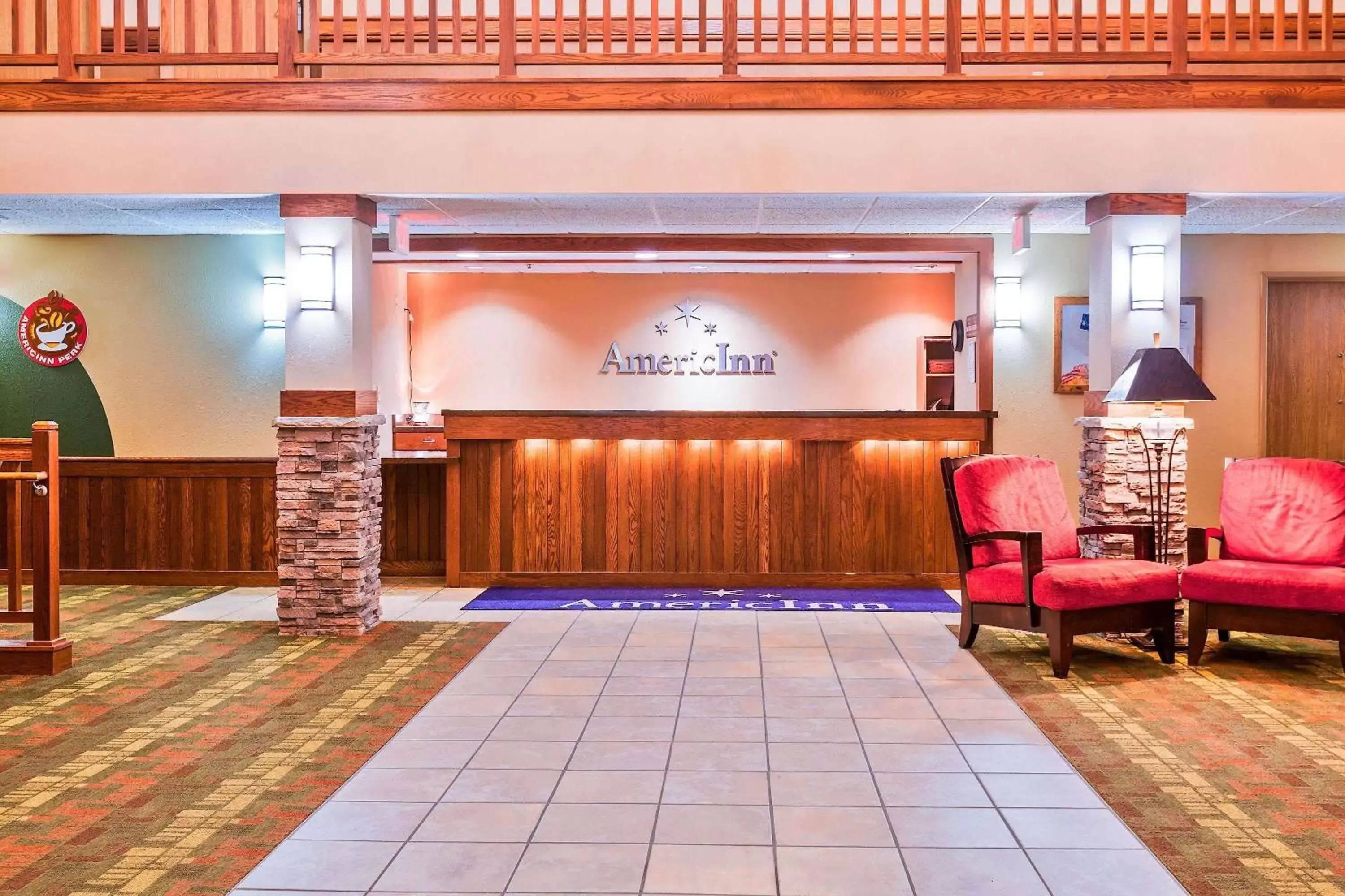 Lobby or reception in AmericInn by Wyndham Monmouth