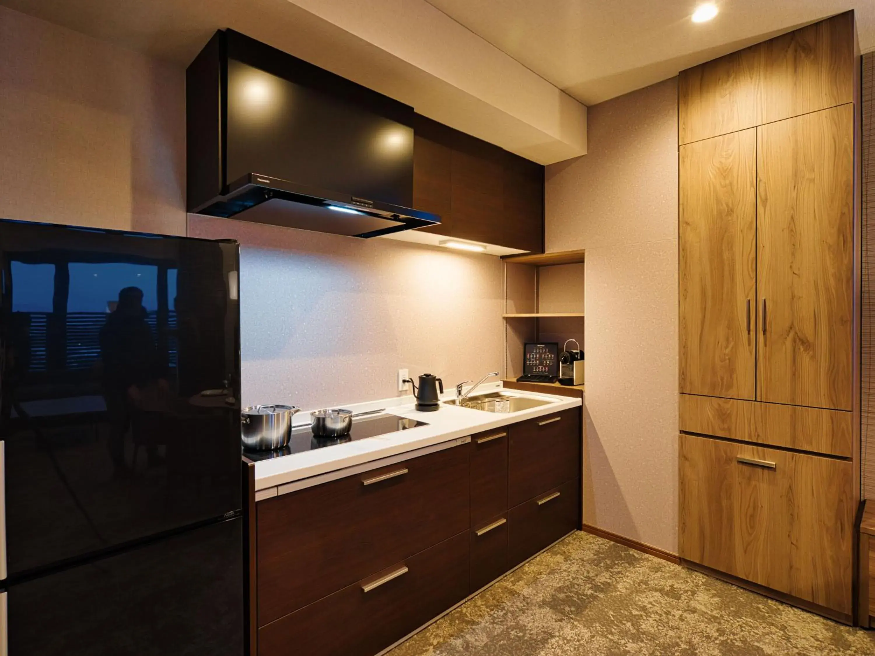 Kitchen or kitchenette, Kitchen/Kitchenette in Winery Hotel and Condominium HITOHANA