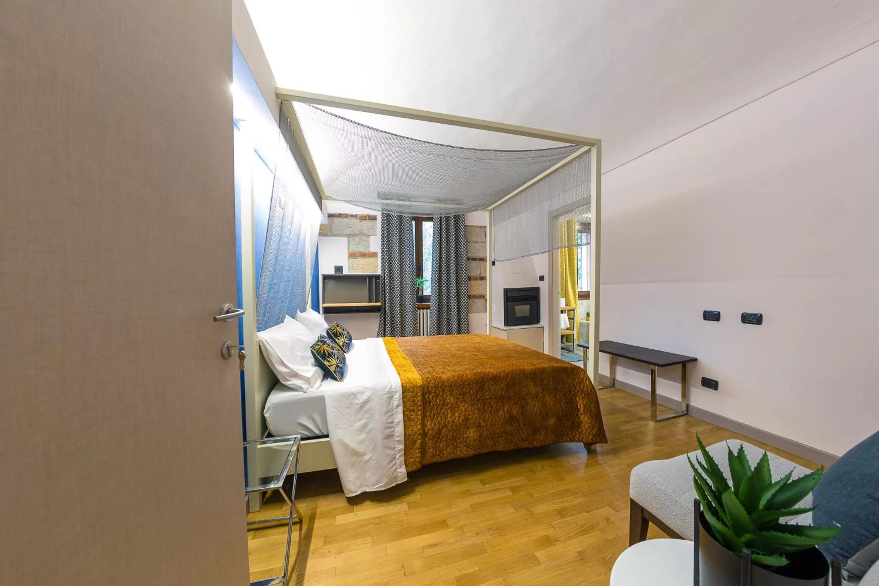 Photo of the whole room in Il BASÍN