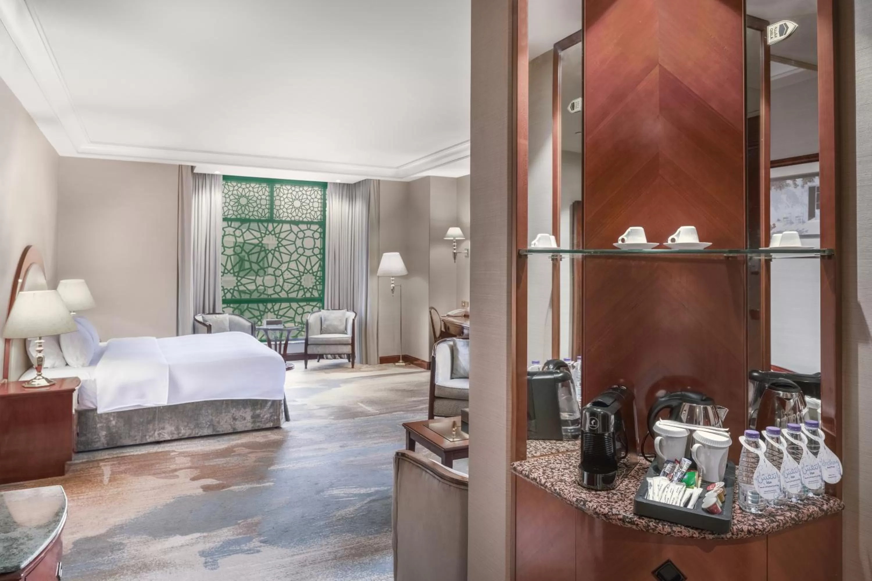 Photo of the whole room, Bed in Madinah Hilton Hotel