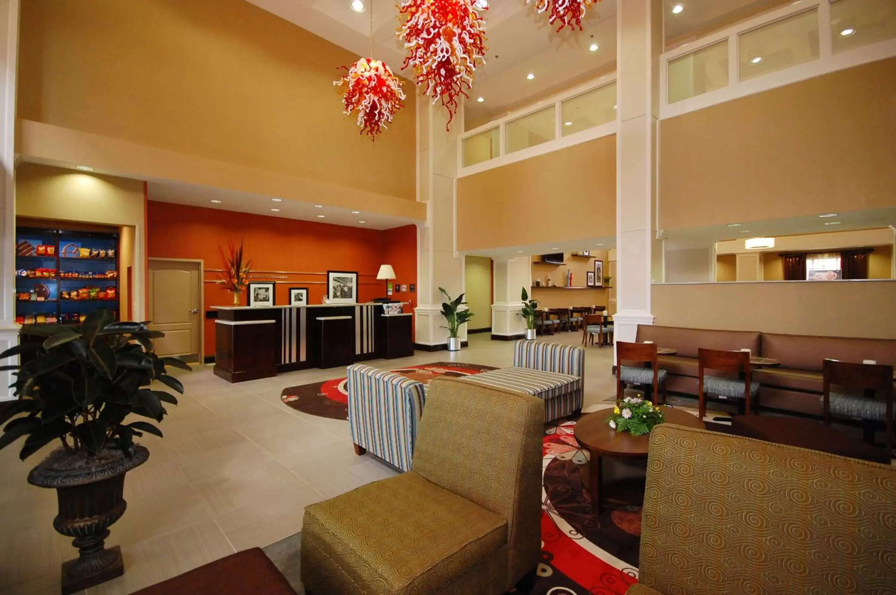 Lobby or reception, Restaurant/Places to Eat in Hampton Inn Jackson/Flowood - Airport Area MS