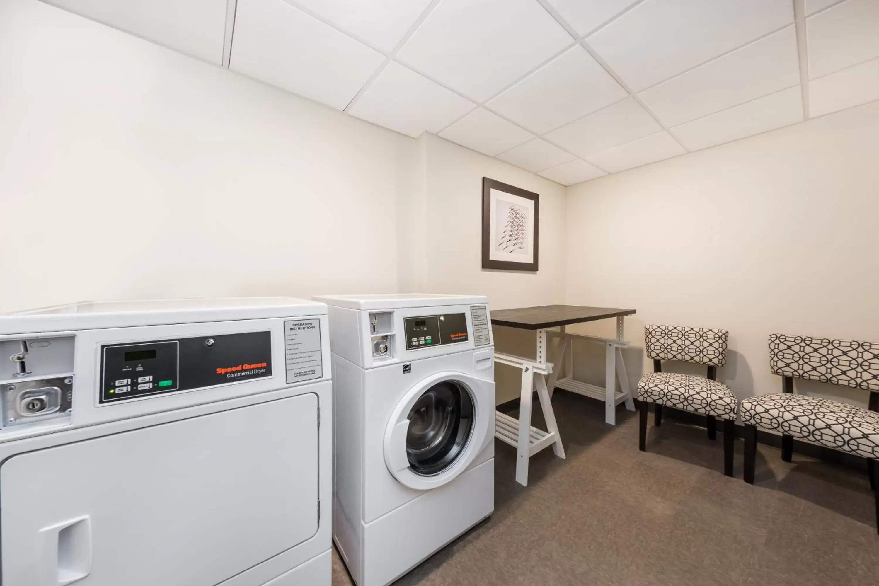 Area and facilities in Wingate by Wyndham Miami Airport