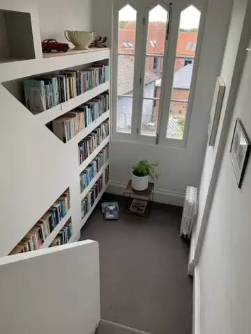 Library in Montys Accommodation