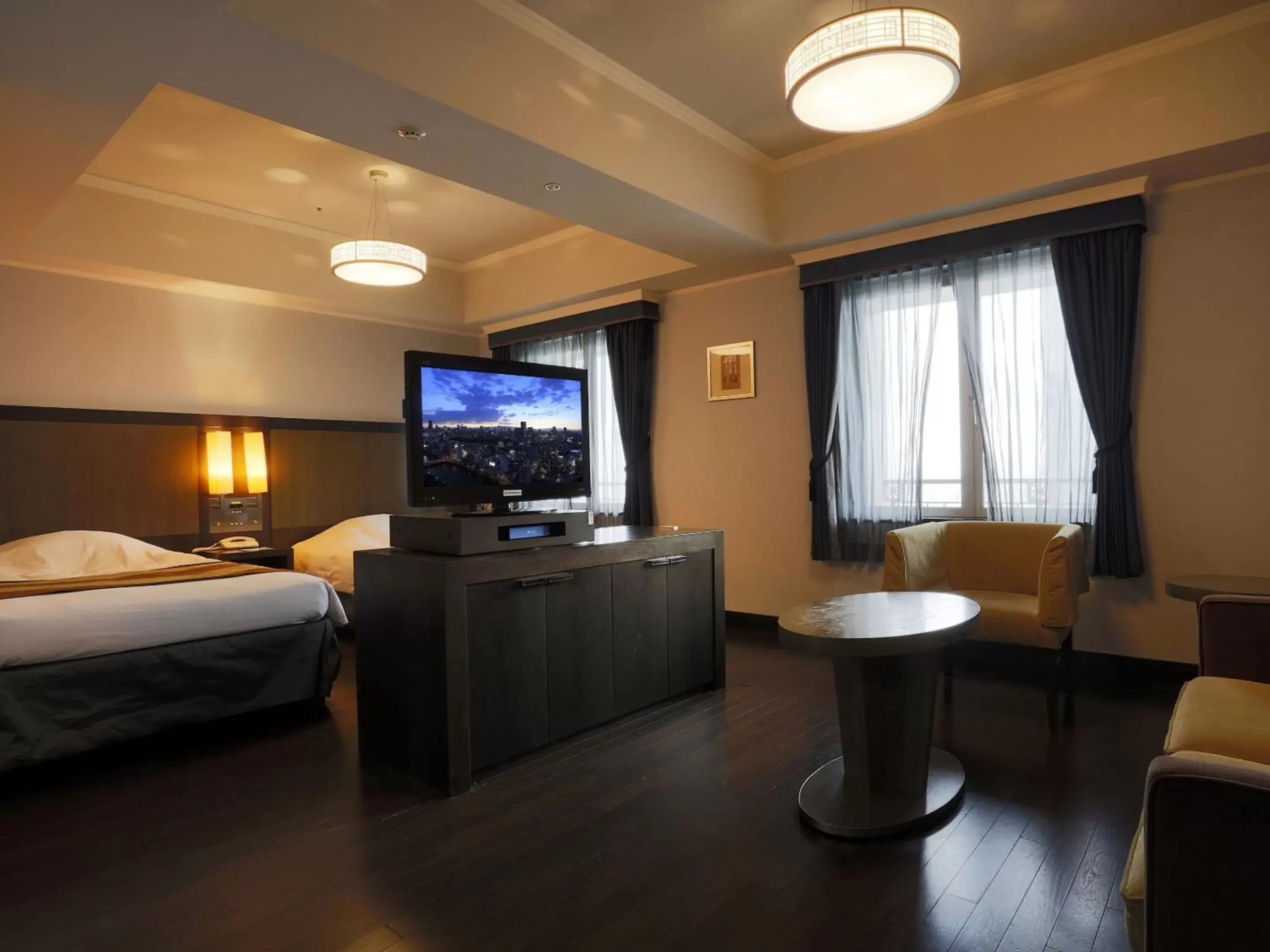 Photo of the whole room, TV/Entertainment Center in Hotel Monterey La Soeur Osaka