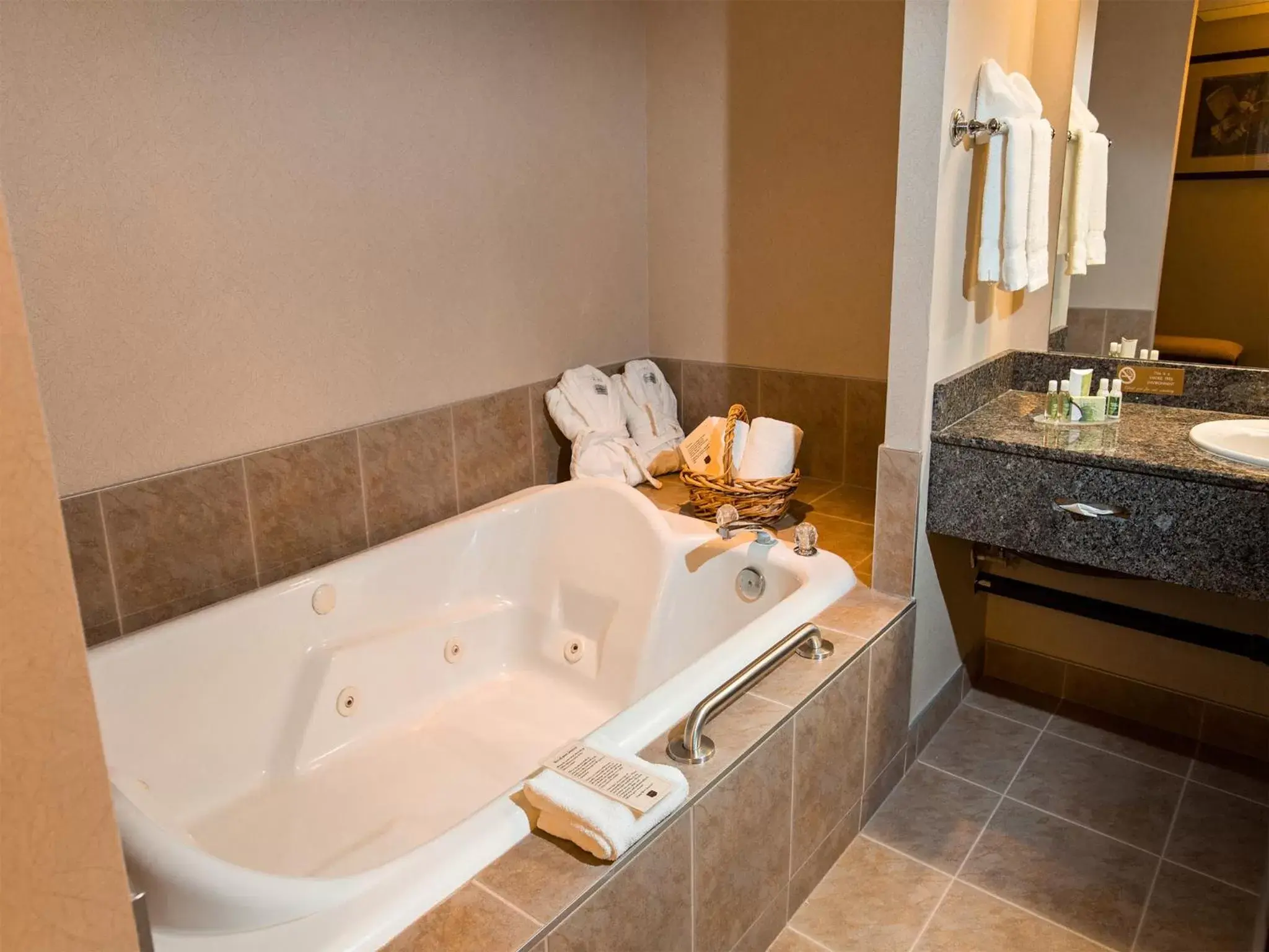 Area and facilities, Bathroom in The Rundlestone Lodge