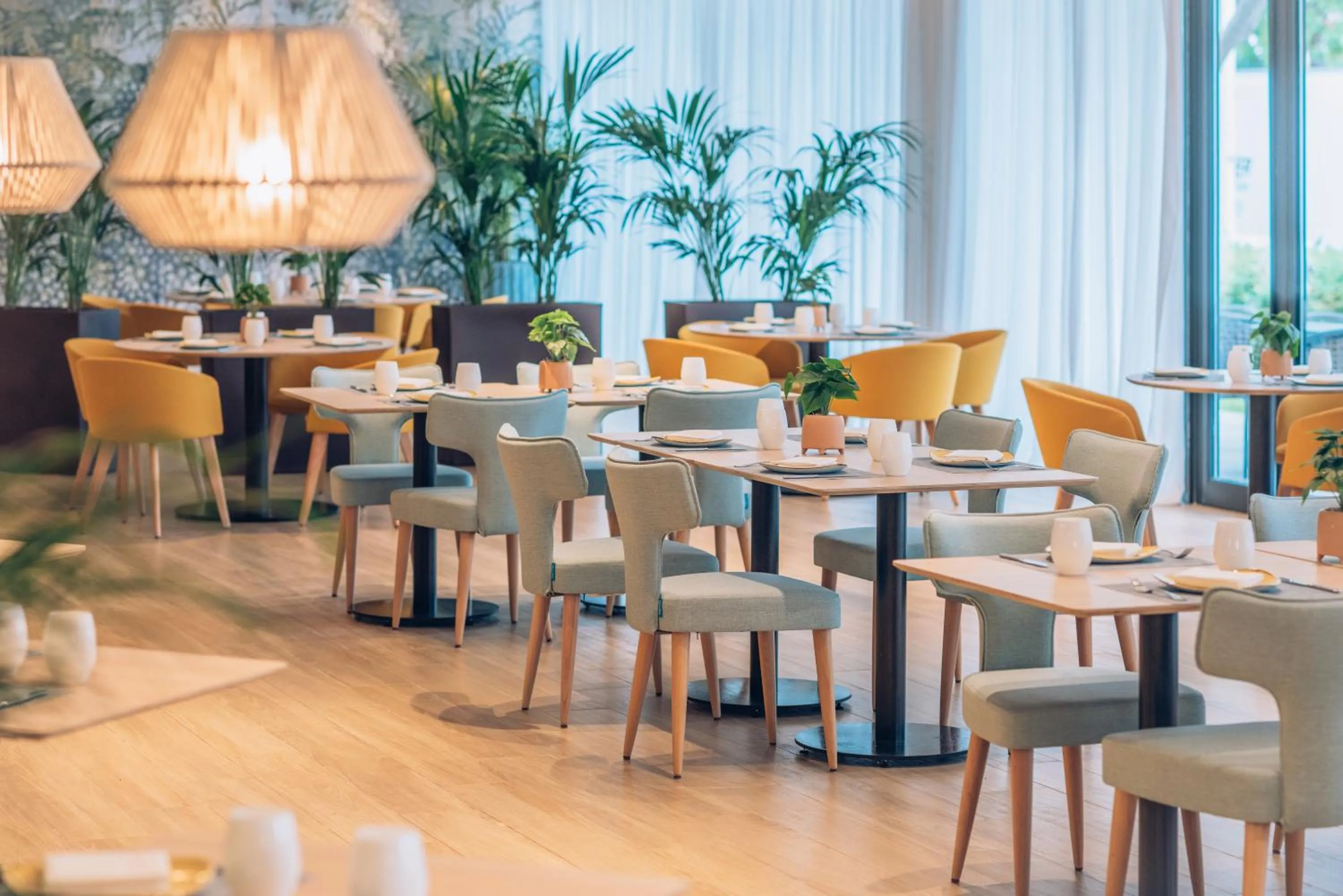 Restaurant/places to eat in Iberostar Waves Playa de Muro