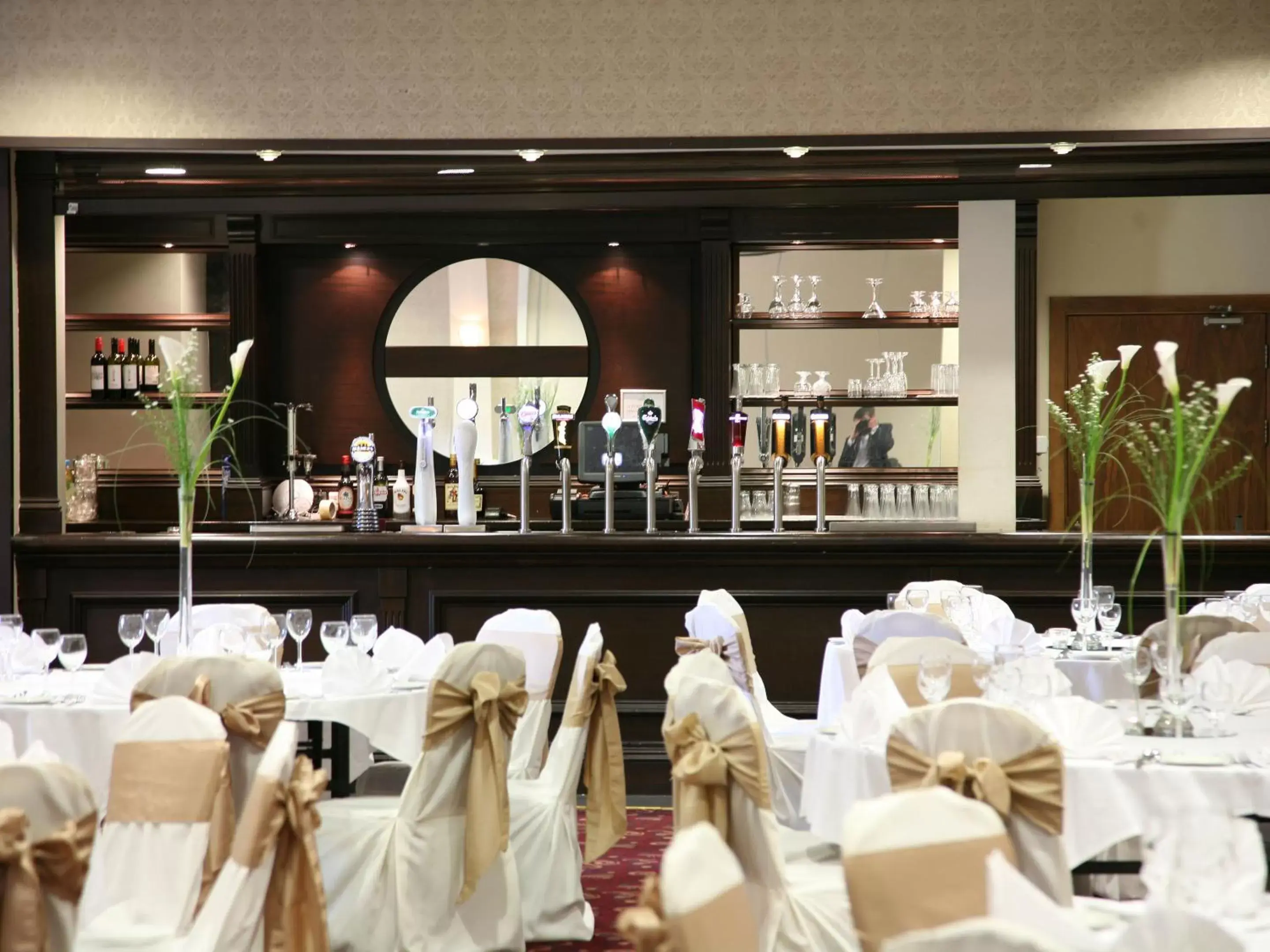 Restaurant/places to eat, Banquet Facilities in Green Isle Hotel, Dublin