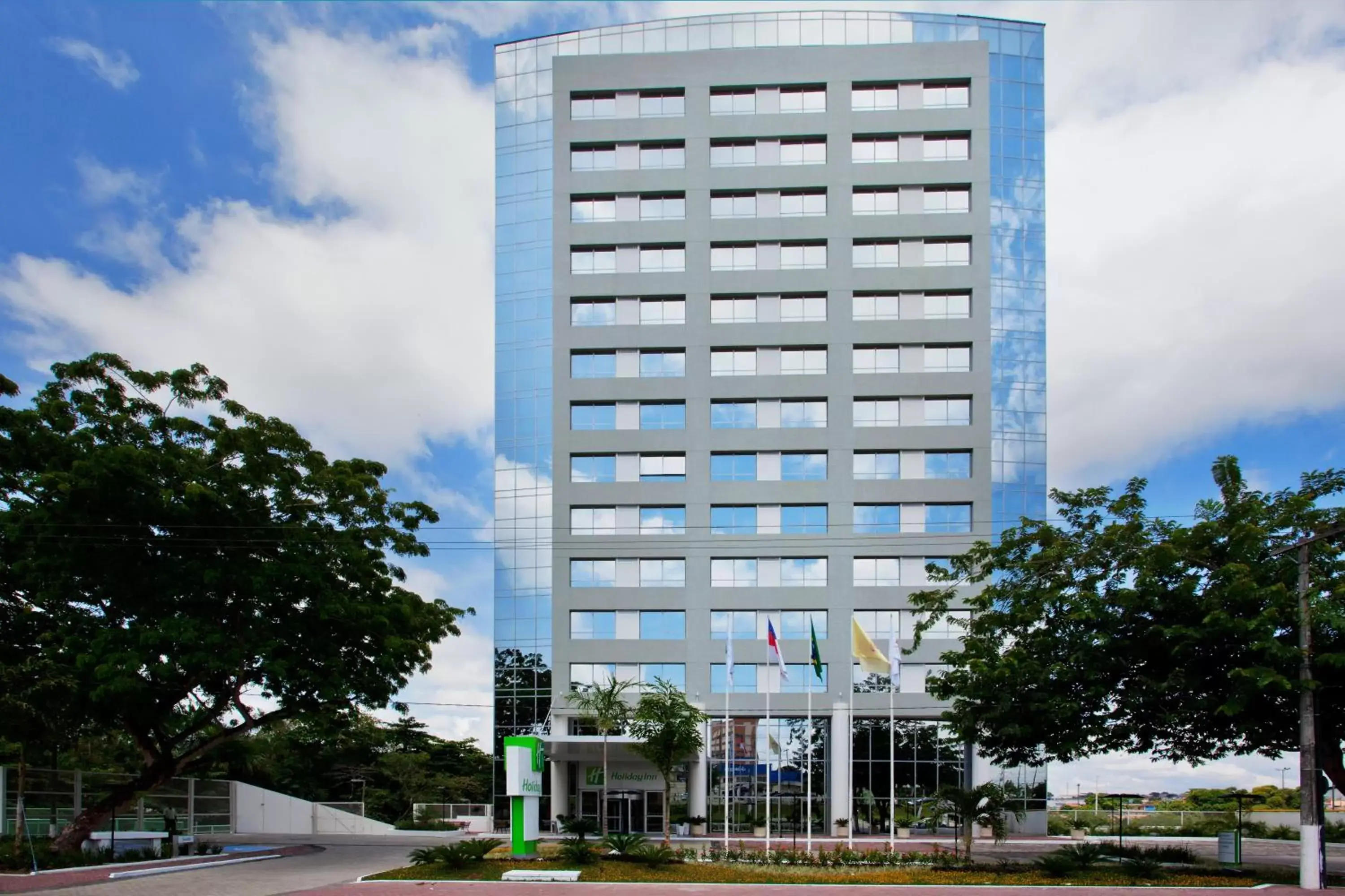 Property building in Holiday Inn Manaus by IHG Property building in Holiday Inn Manaus by IHG
