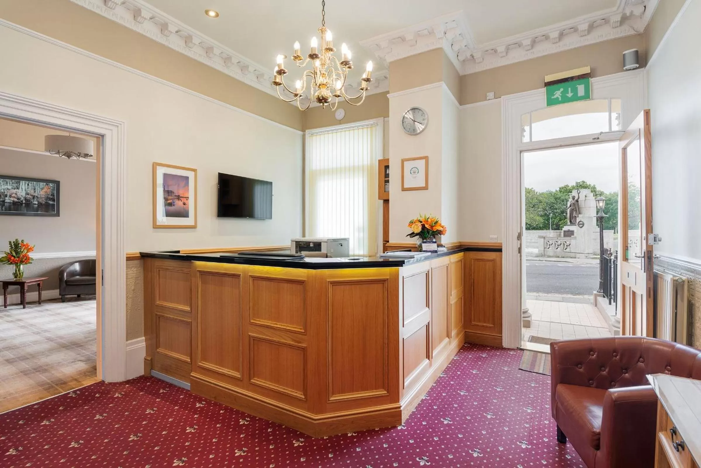 TV and multimedia in Invicta Hotel Plymouth