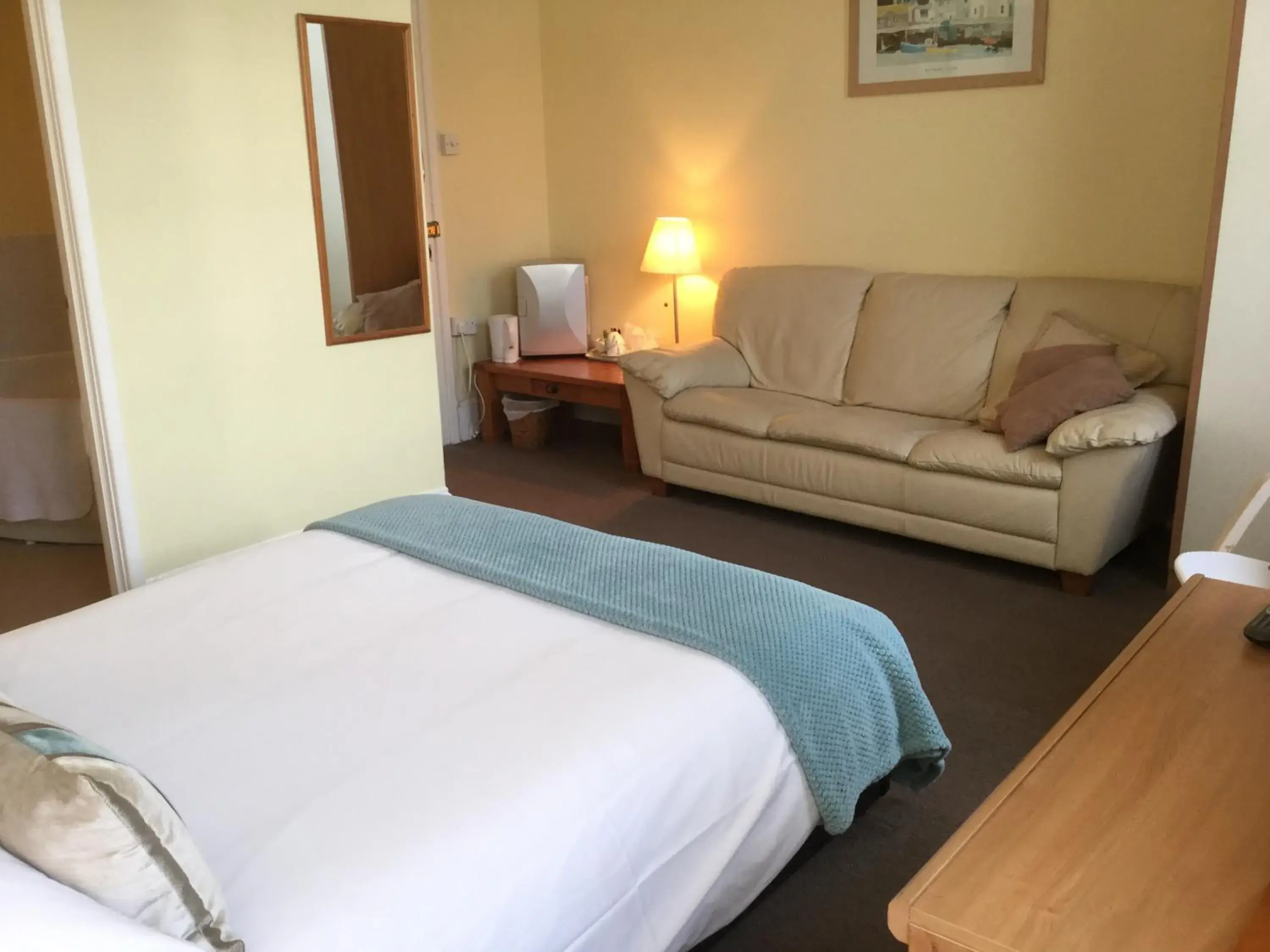 Photo of the whole room in Haven House Photo of the whole room in Haven House