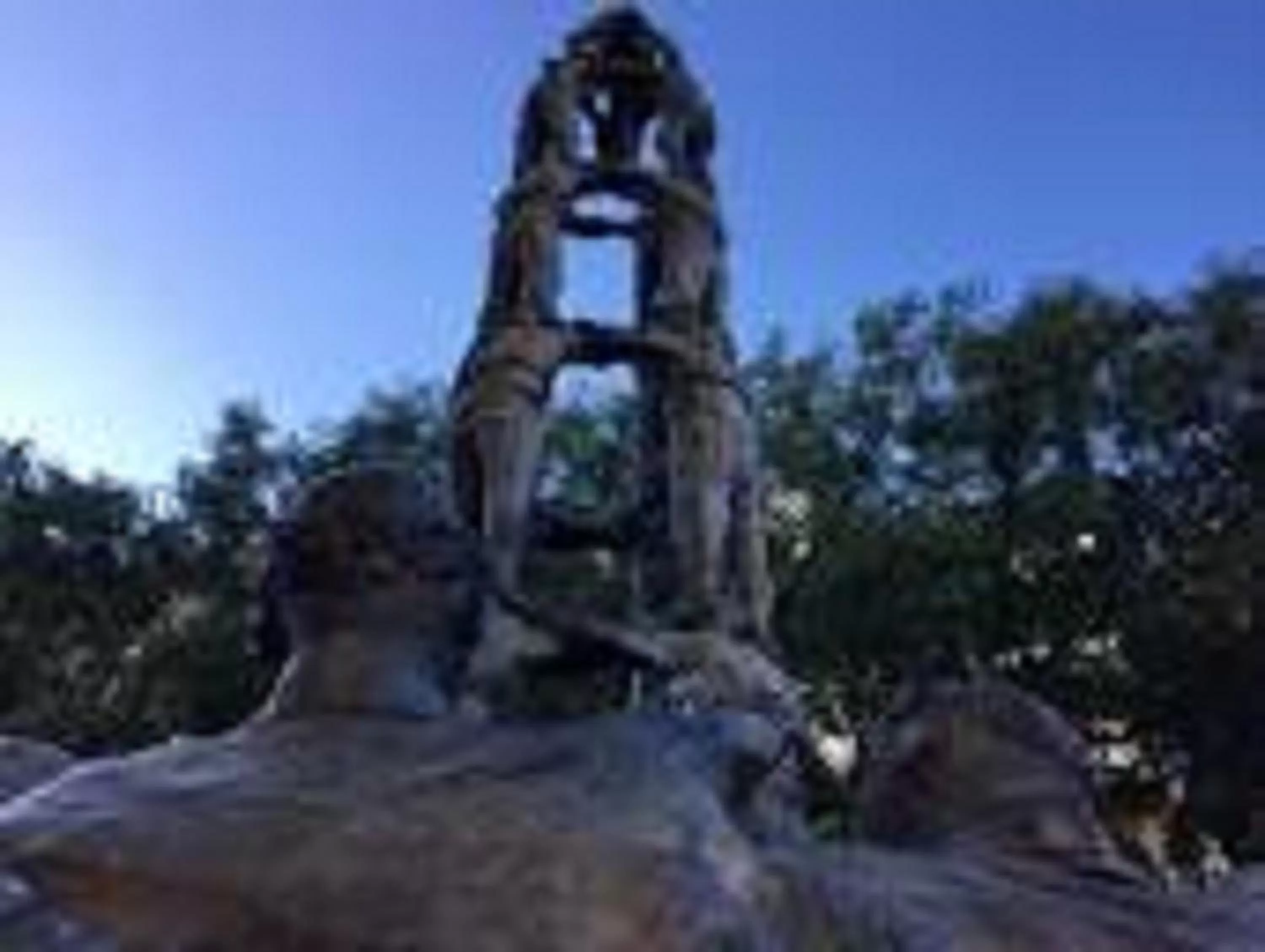 Decorative detail in Plaça De La Font