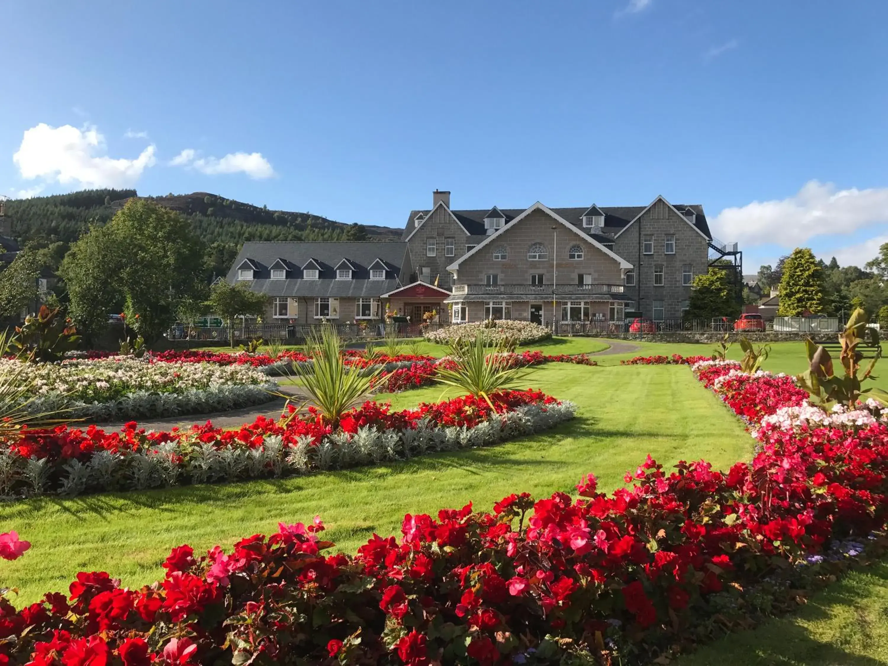 Property Building in Duke Of Gordon Hotel