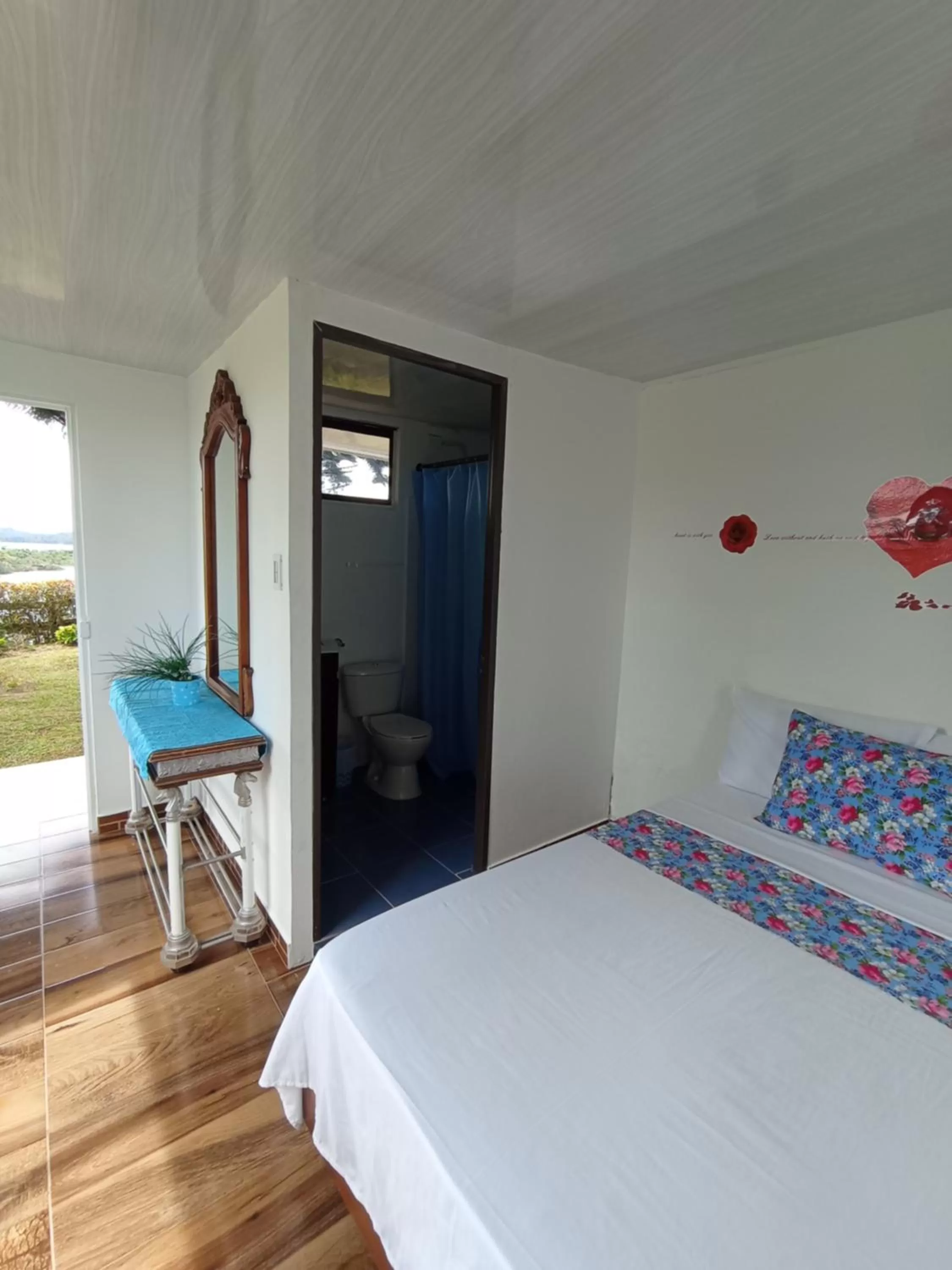 Bedroom, Bed in Paradise Lake Finca Hotel