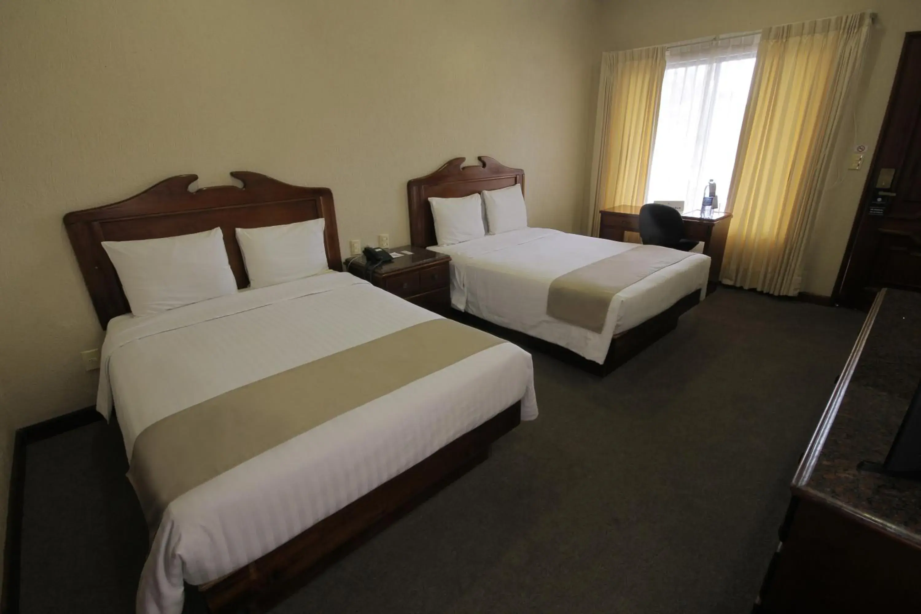 Photo of the whole room, Bed in Hotel San Antonio