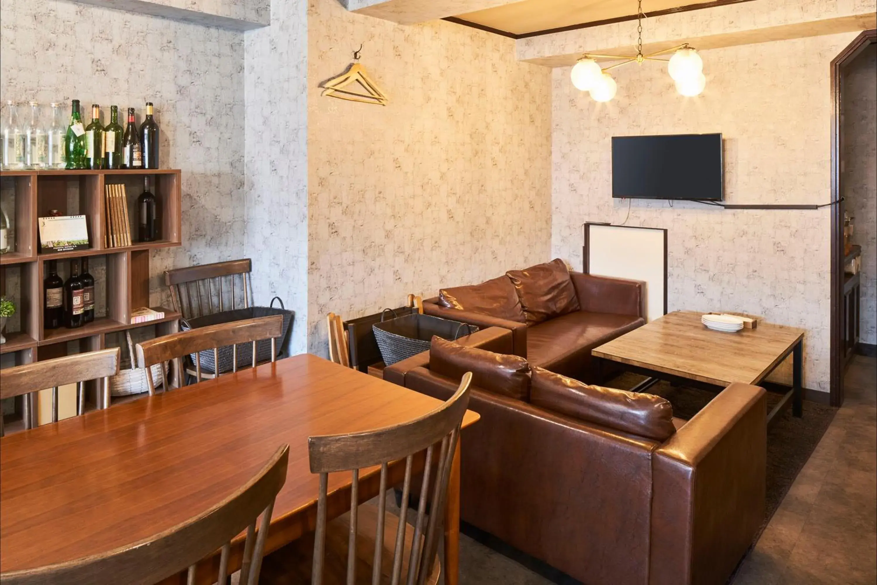 Restaurant/places to eat, Lounge/Bar in Flexstay Inn Higashi-Jujo