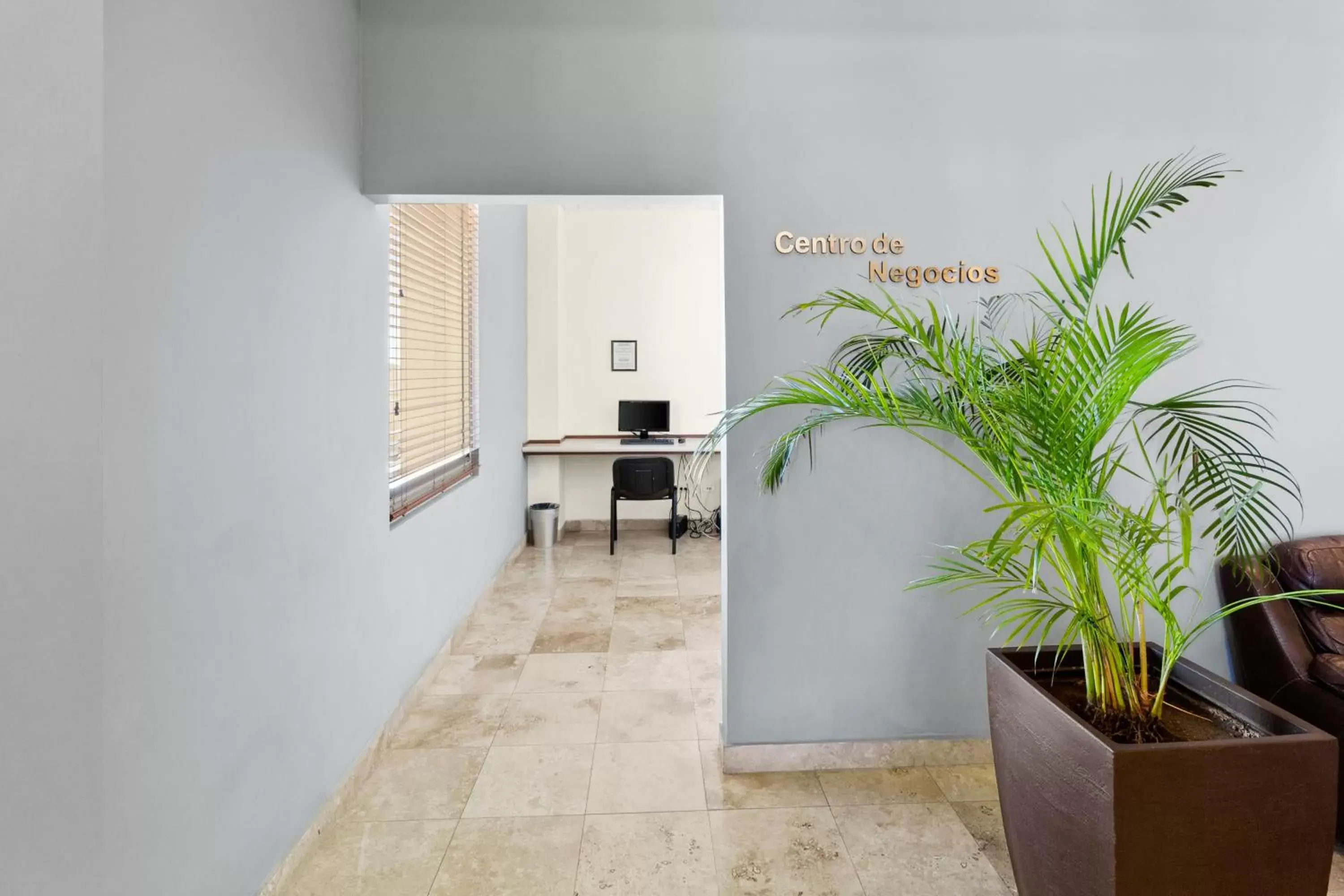 Business facilities in Hotel Aeropuerto Los Cabos