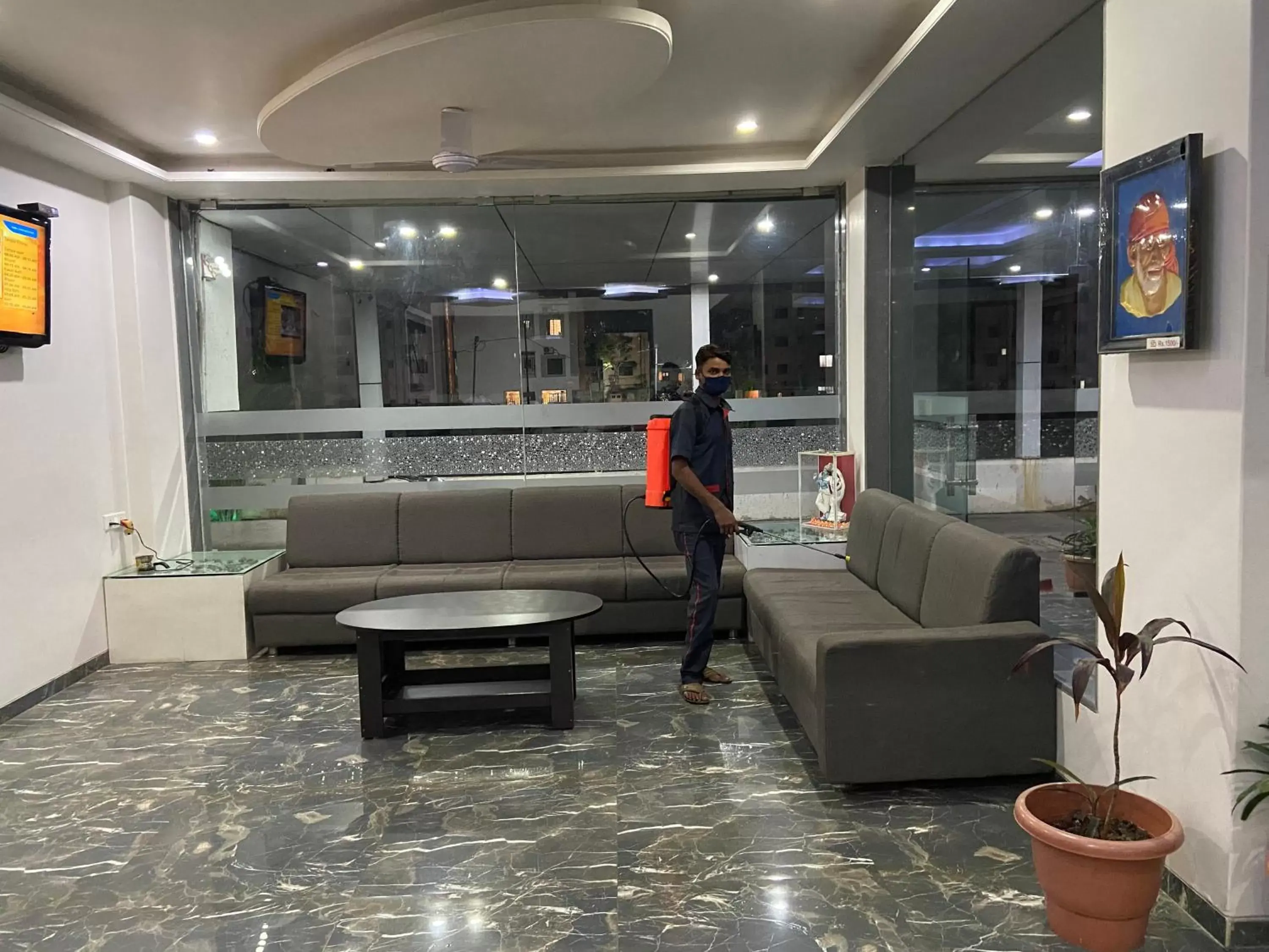 Lobby or reception in Hotel Sai Bansi Lobby or reception in Hotel Sai Bansi