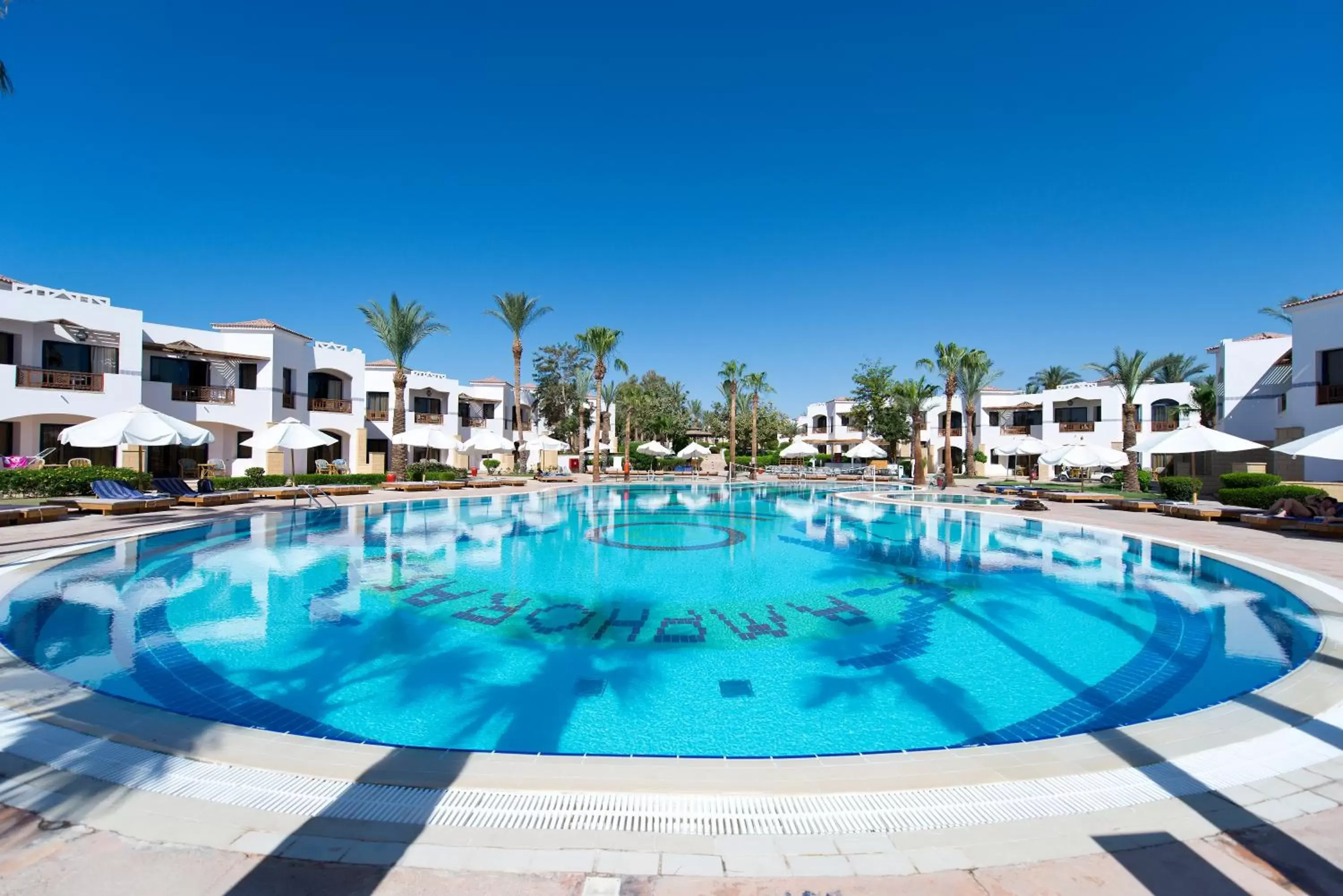 Swimming pool in Amphoras Beach - Ultra All Inclusive Swimming pool in Amphoras Beach - Ultra All Inclusive