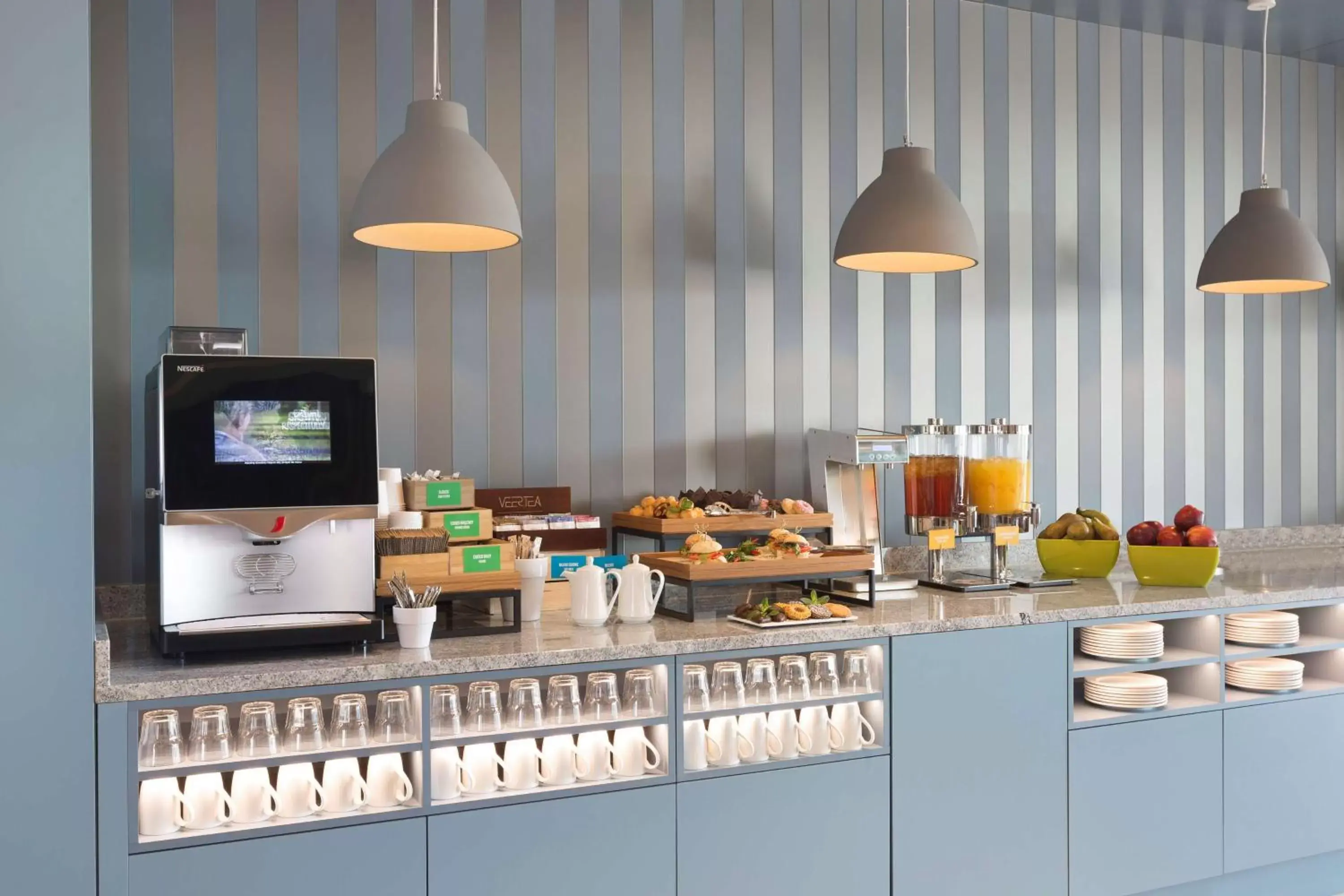 Breakfast in Hampton by Hilton Krakow Airport Breakfast in Hampton by Hilton Krakow Airport