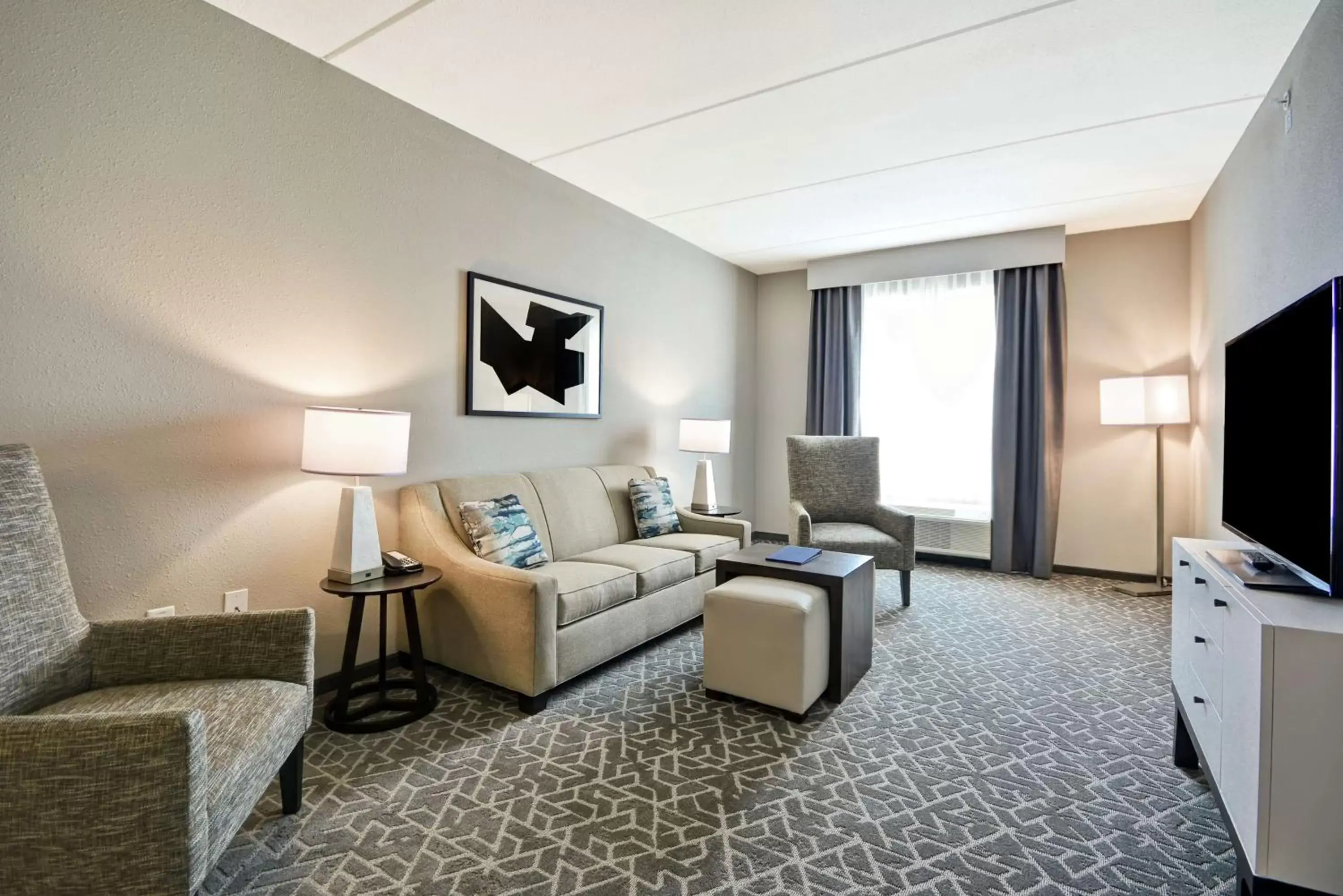 Living room, Seating Area in Homewood Suites by Hilton Raleigh Cary I-40