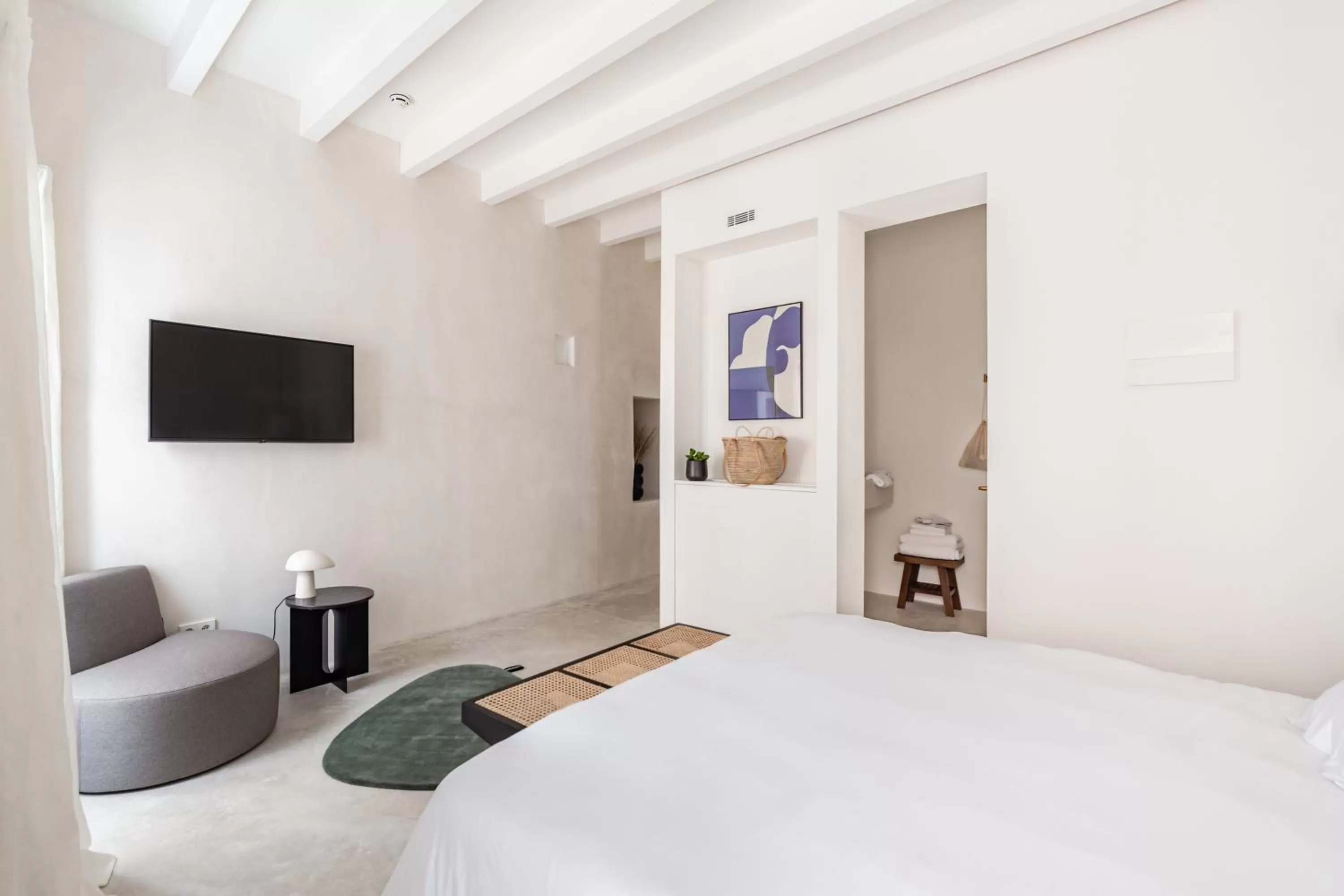 Bedroom, Bed in Meem Townhouse