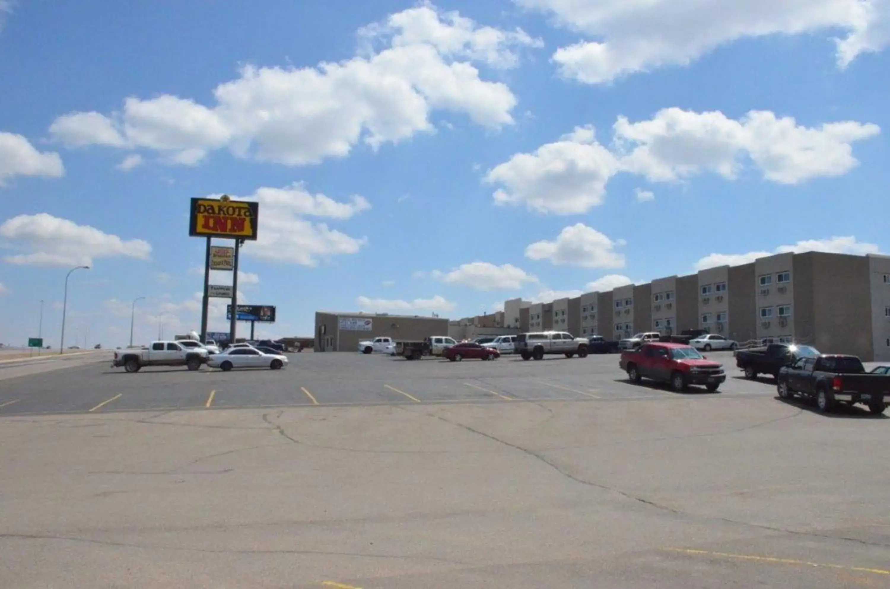 Street view in Dakota Inn Minot