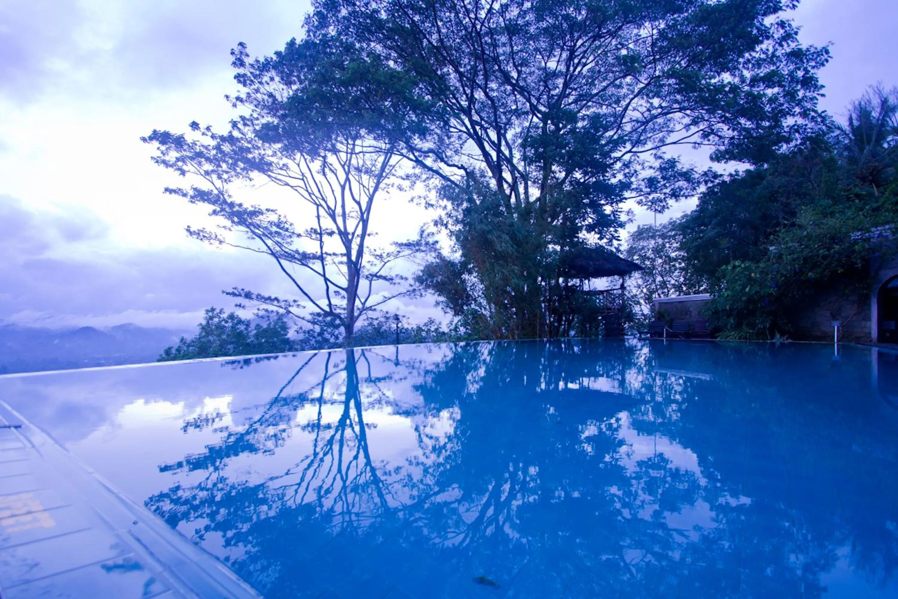 Day in Randholee Resort & Spa