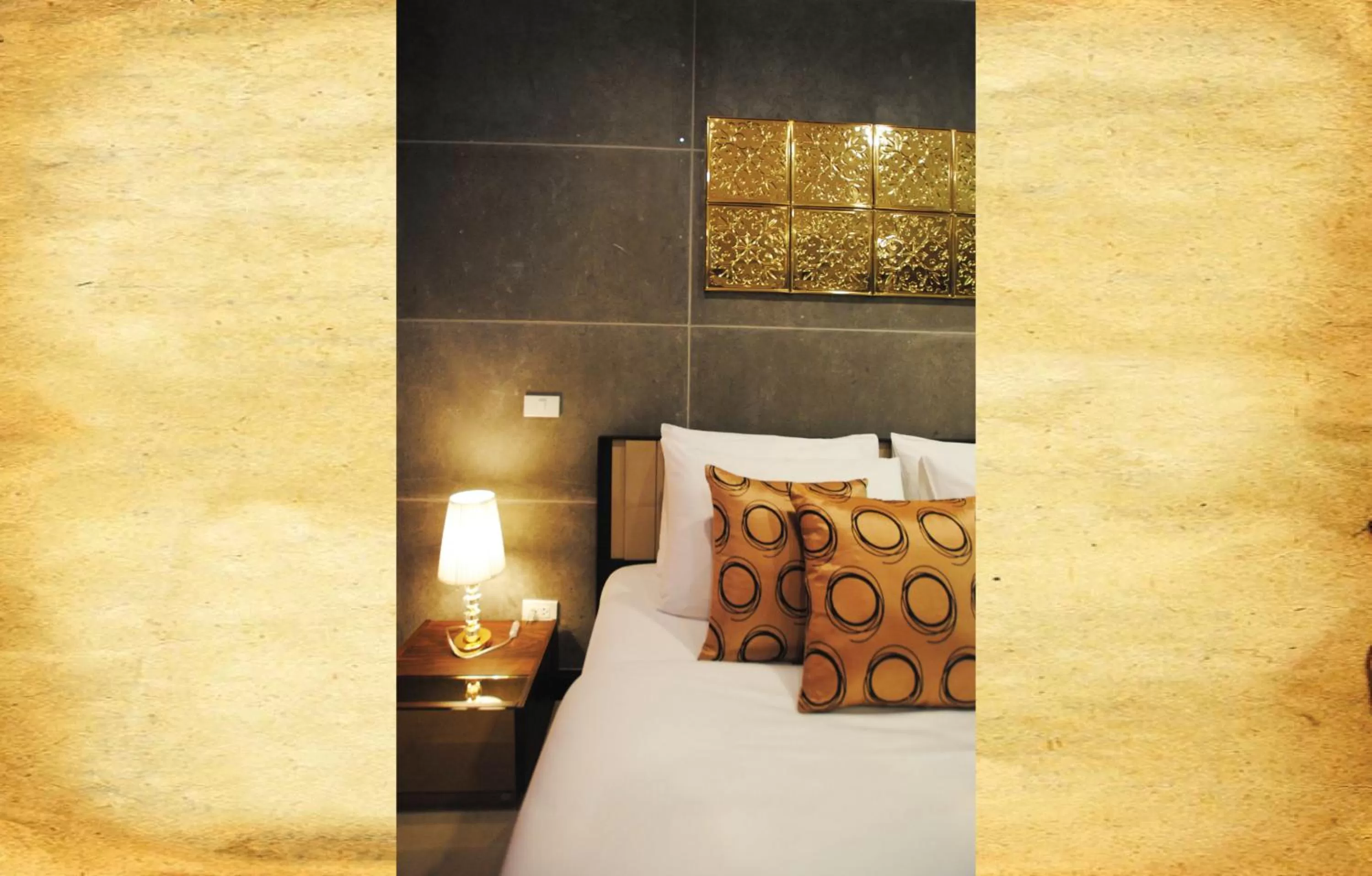 Bed in Focal Local Bed & Breakfast