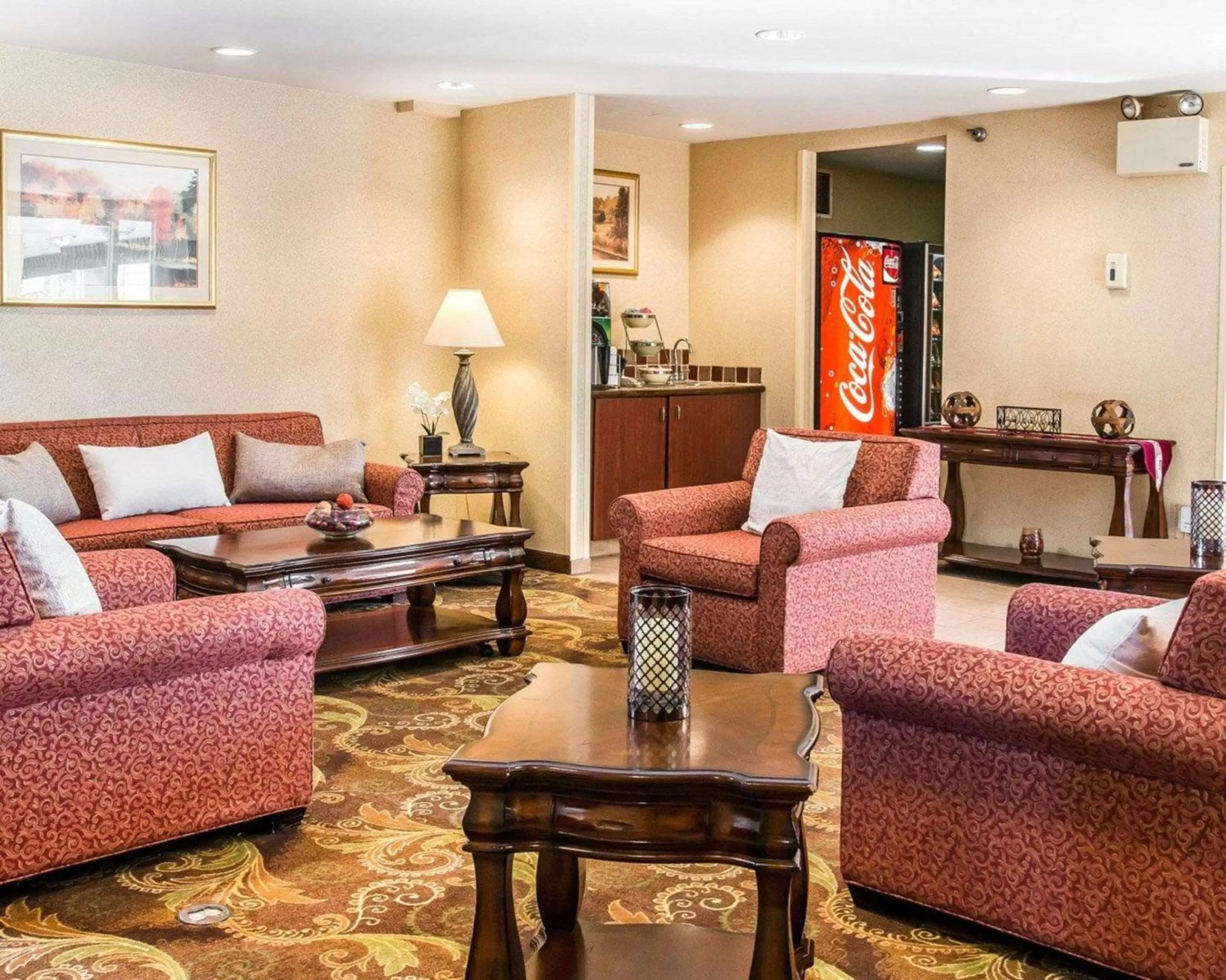 Lobby or reception in Quality Inn