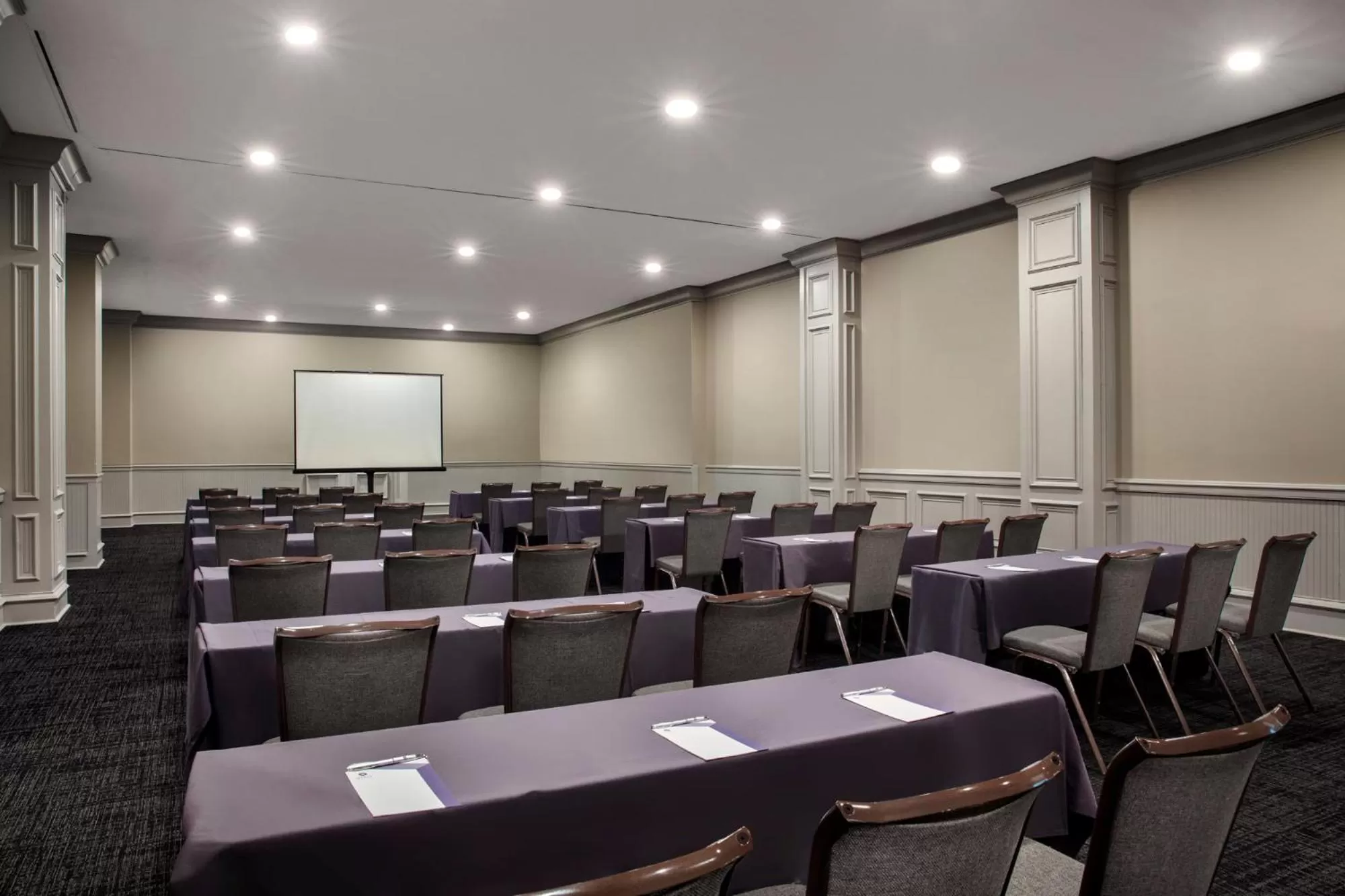 Meeting/conference room in Hyatt Regency Birmingham - The Wynfrey Hotel