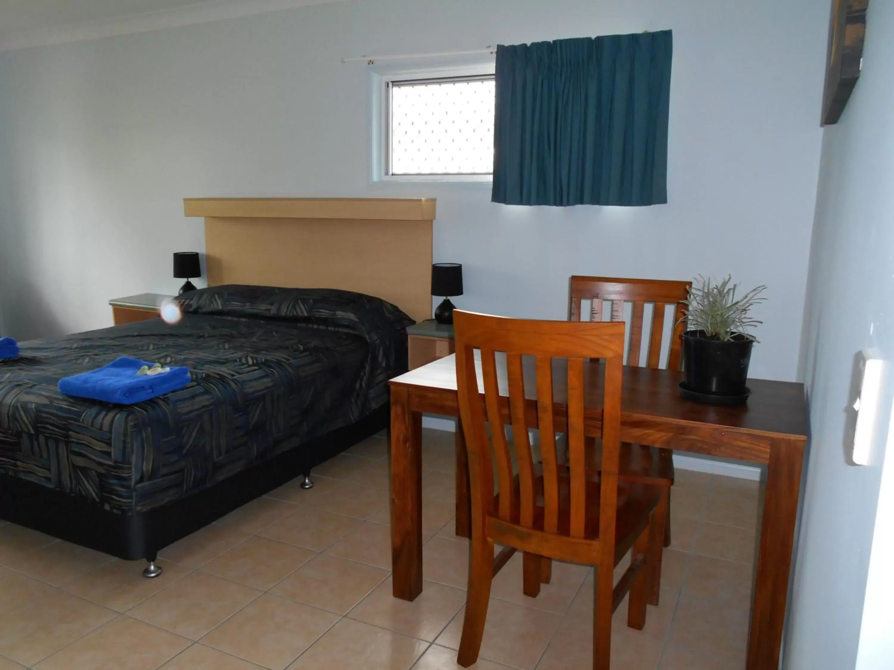 Photo of the whole room, Bed in TI Motel Torres Strait