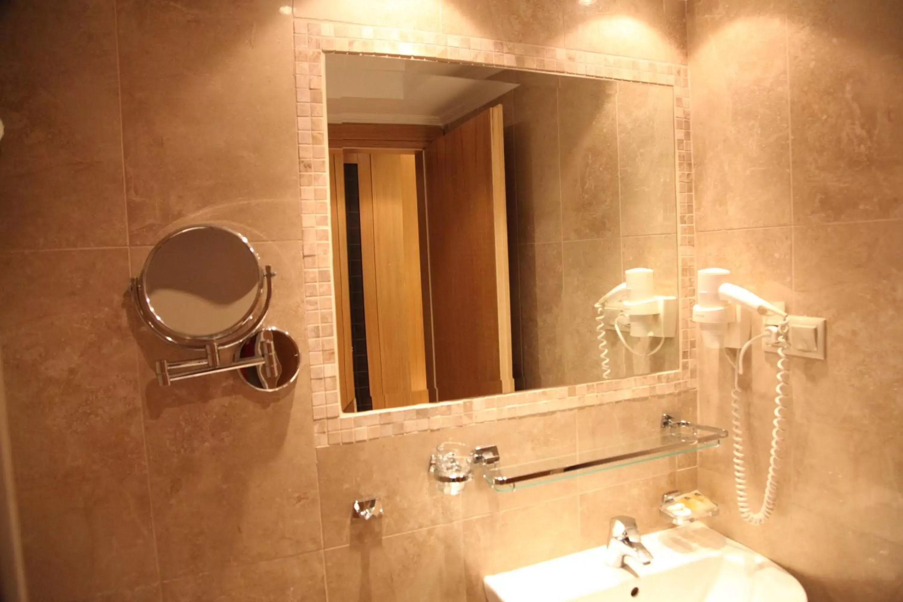Bathroom in Hotel Pantelidis