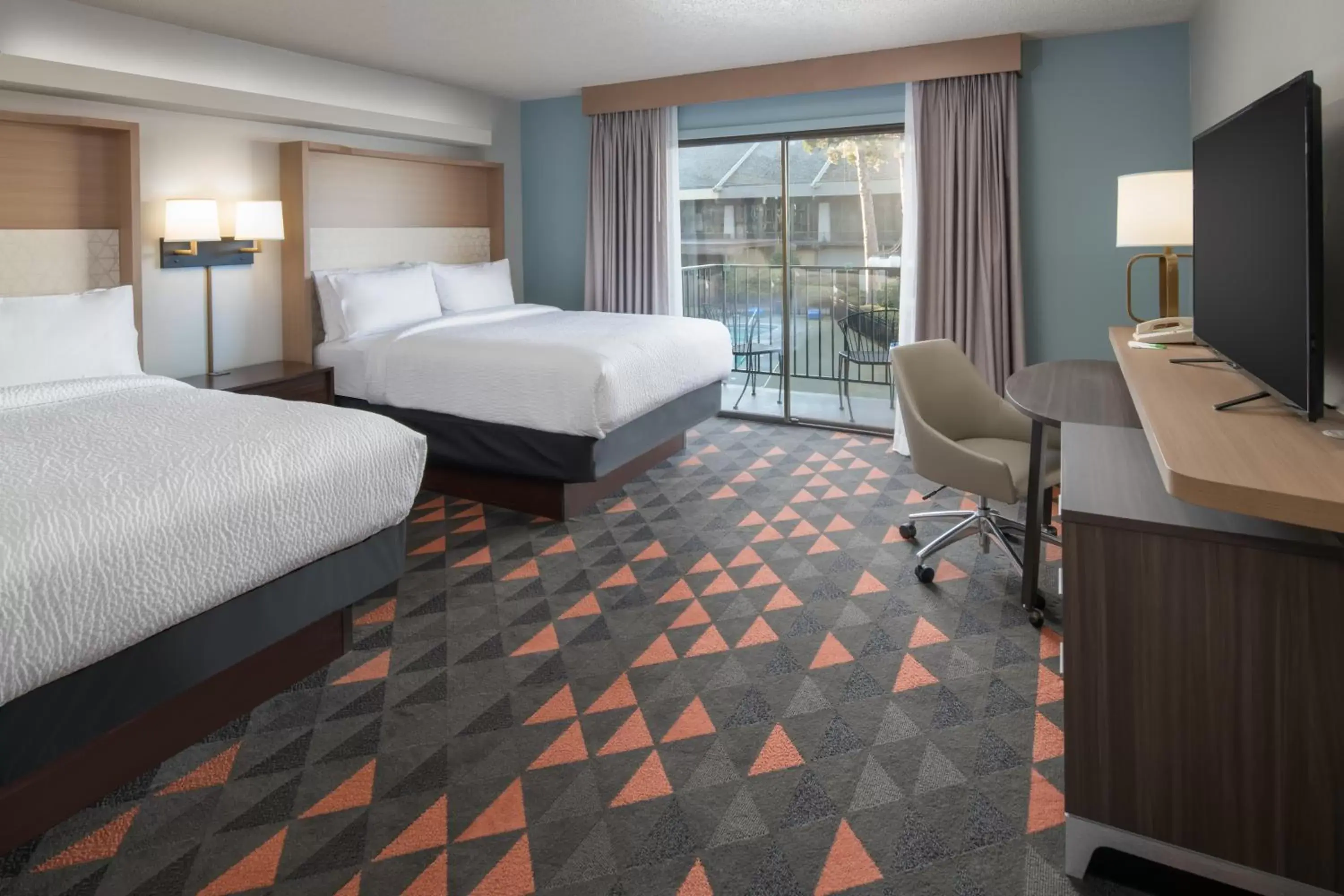 Bedroom in Holiday Inn - Portland - Columbia Riverfront, an IHG Hotel