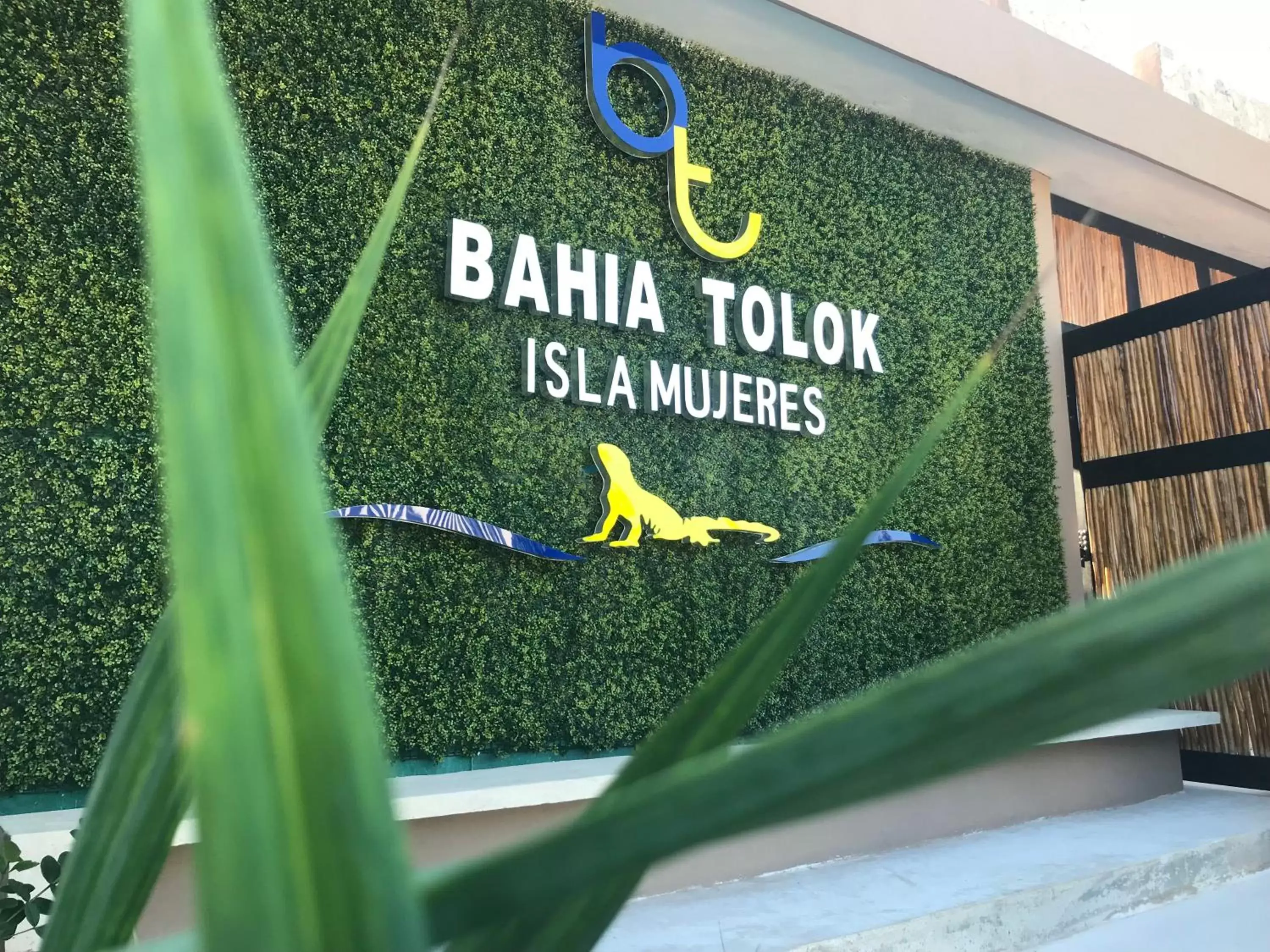 Lobby or reception in Bahia Tolok